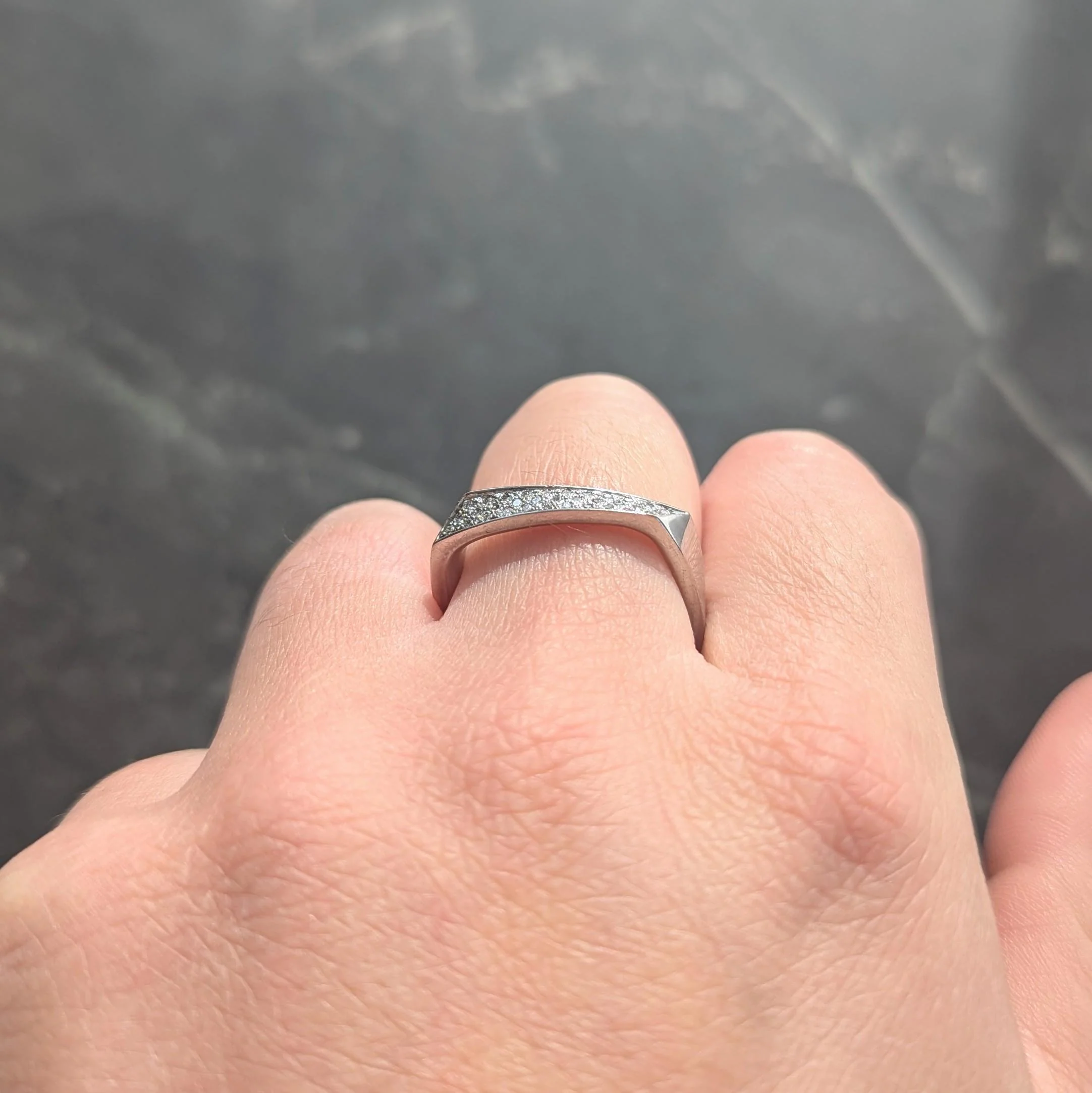Frank Gehry Tiffany & Co. 1990's Diamond 18 Karat White Gold Square Torque Band Ring - Image 9