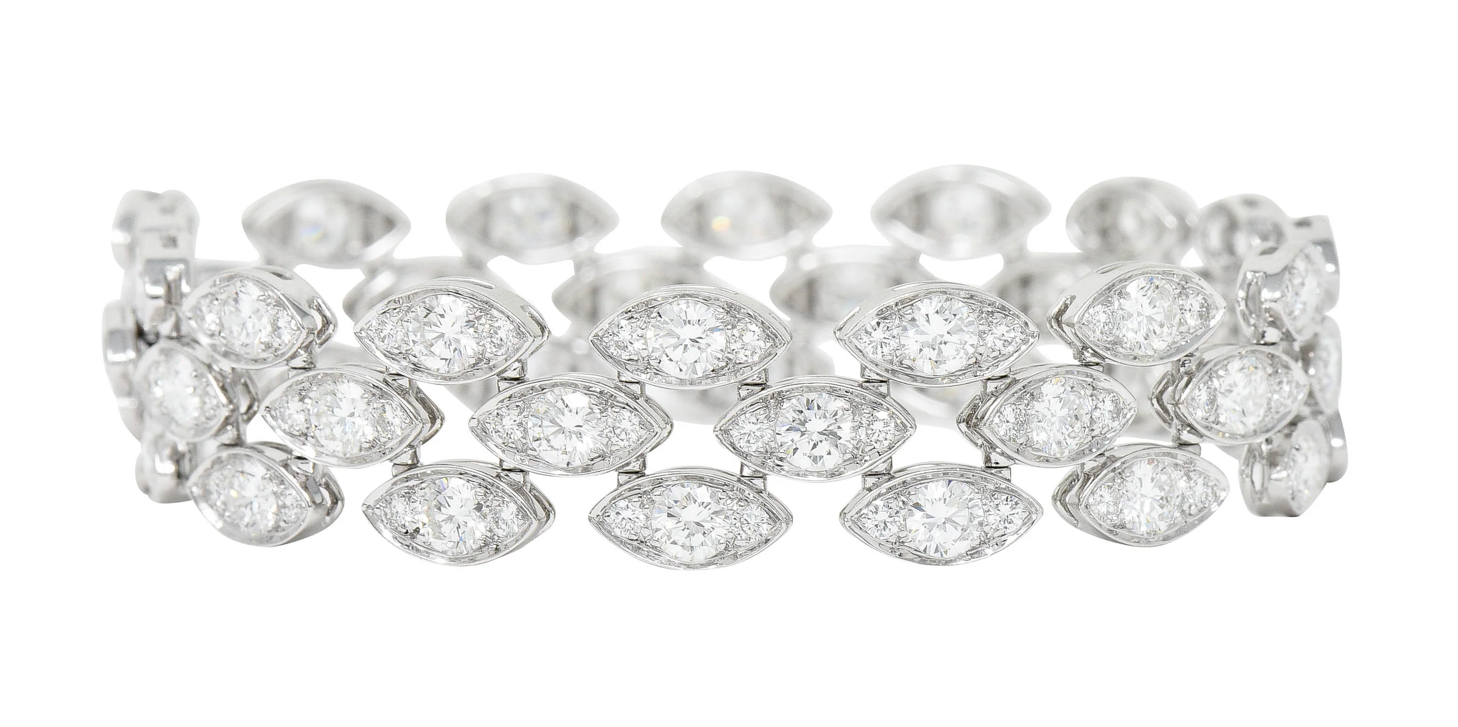 French Cartier 11.04 CTW Diamond 18 Karat White Gold Pluie De Cartier Bracelet - Image 4