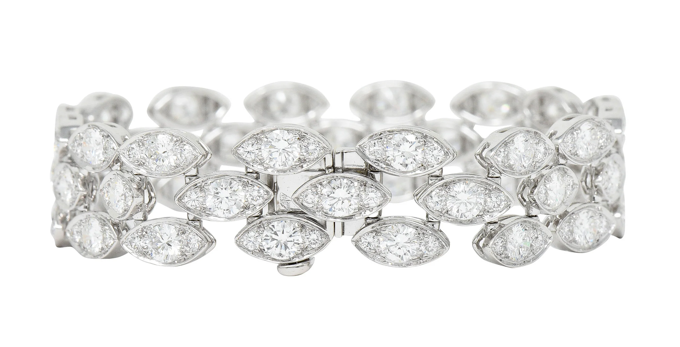 French Cartier 11.04 CTW Diamond 18 Karat White Gold Pluie De Cartier Bracelet - Image 5