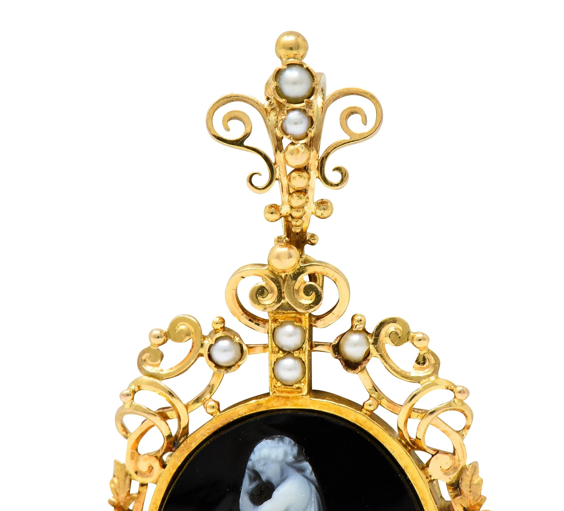 French Victorian Pearl Carved Agate Onyx 18 Karat Gold Neoclassical Women Antique Pendant Brooch - Image 8