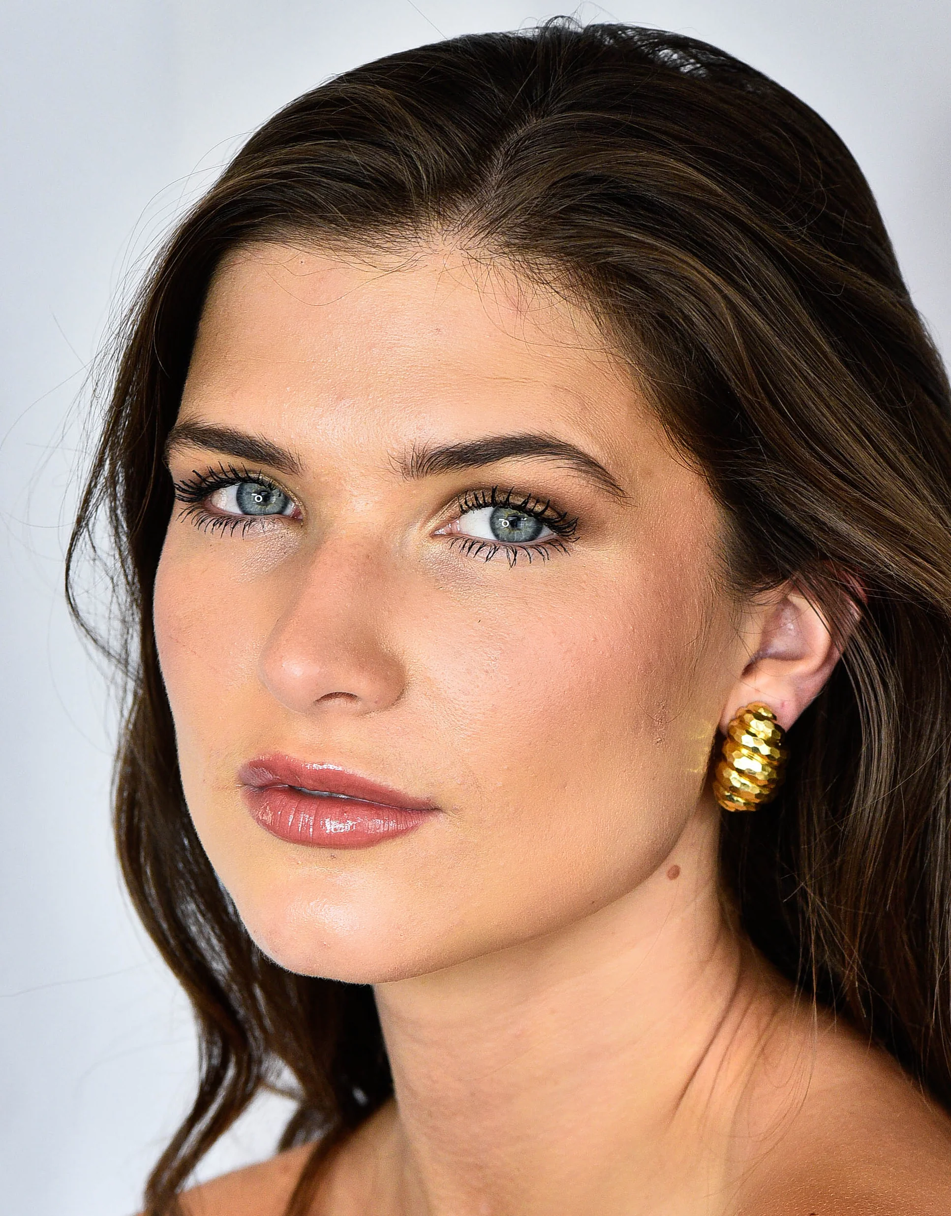 Henry Dunay Vintage 18 Karat Yellow Gold Cynnabar Ear-Clip Earrings - Image 7