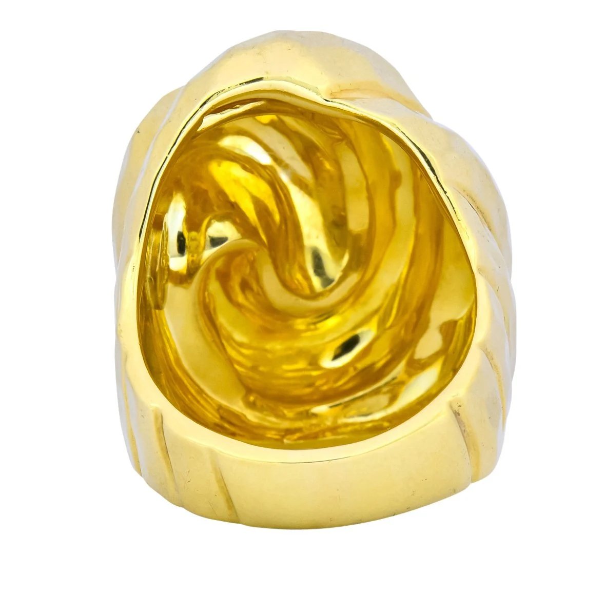 Henry Dunay Vintage 18 Karat Yellow Gold Hammered Swirl Ring - Image 4