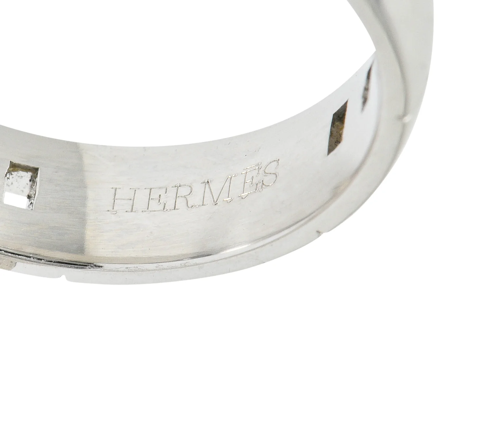 Hermès French 18 Karat White Gold Unisex H Band Ring - Image 8