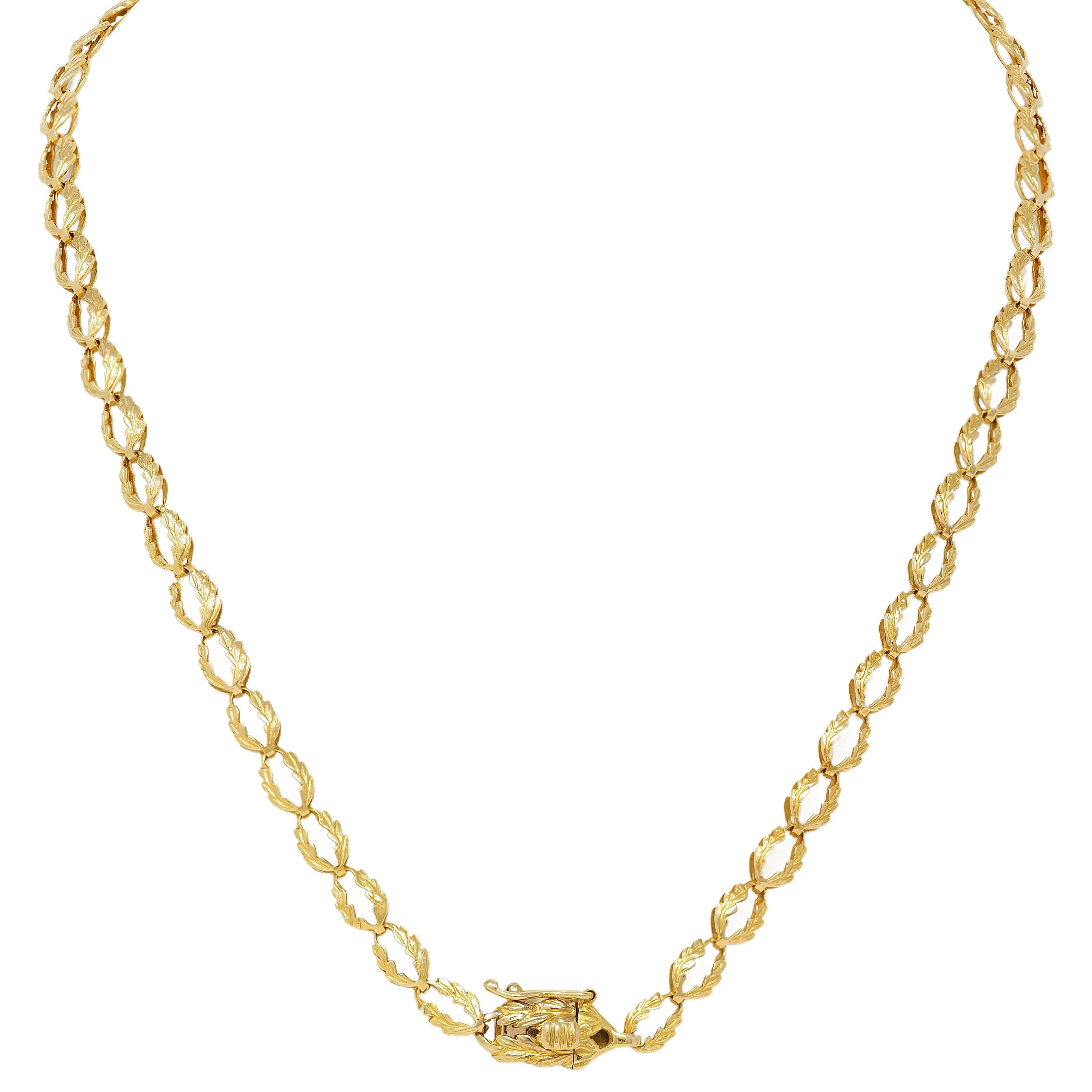 Ilias LaLaounis 1970's Sodalite 18 Karat Yellow Gold Vintage Horse Pendant Station Necklace - Image 8