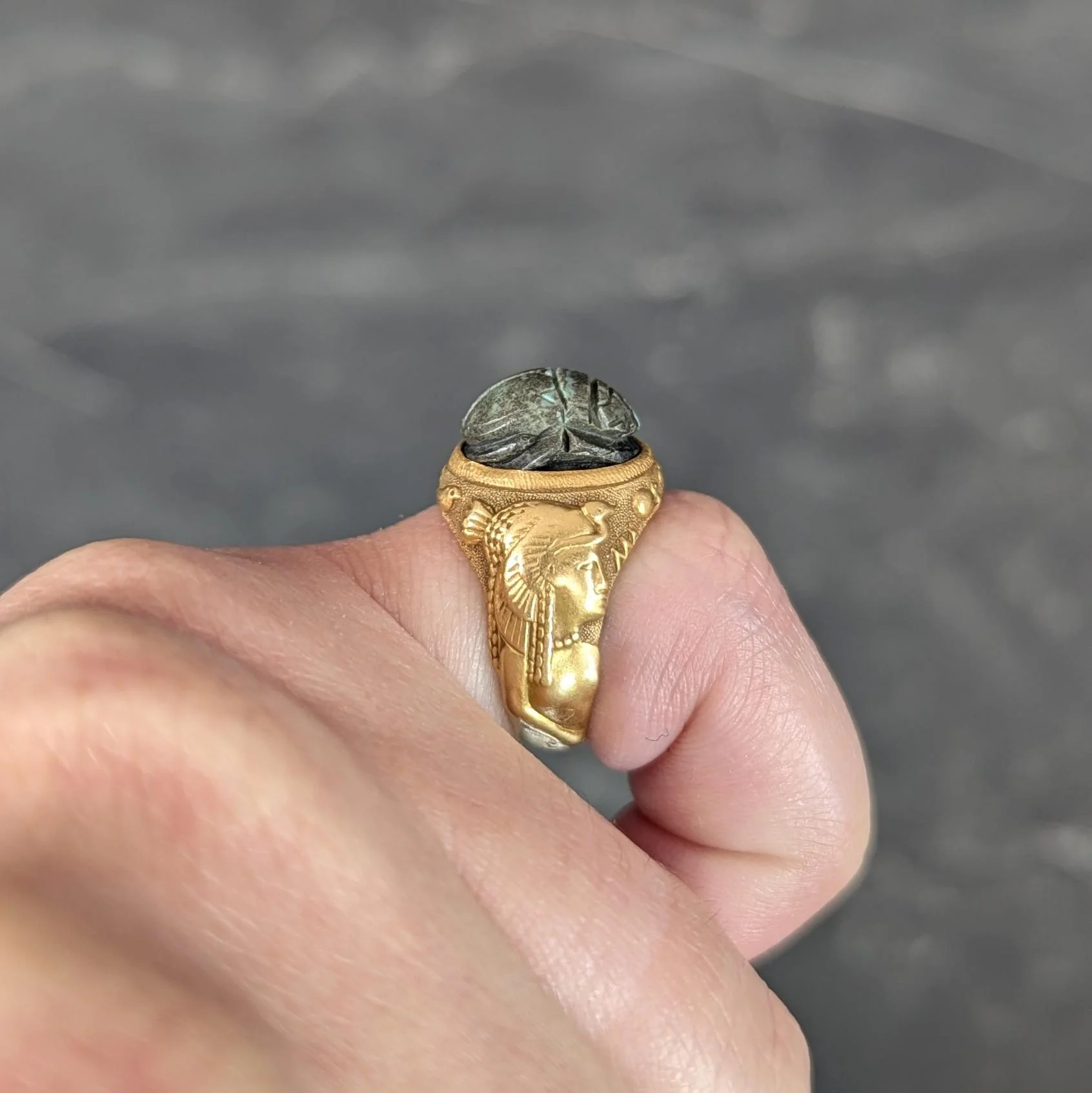 Jones & Woodland Art Deco Egyptian Revival Hardstone 14 Karat Yellow Gold Antique Scarab Signet Ring - Image 11