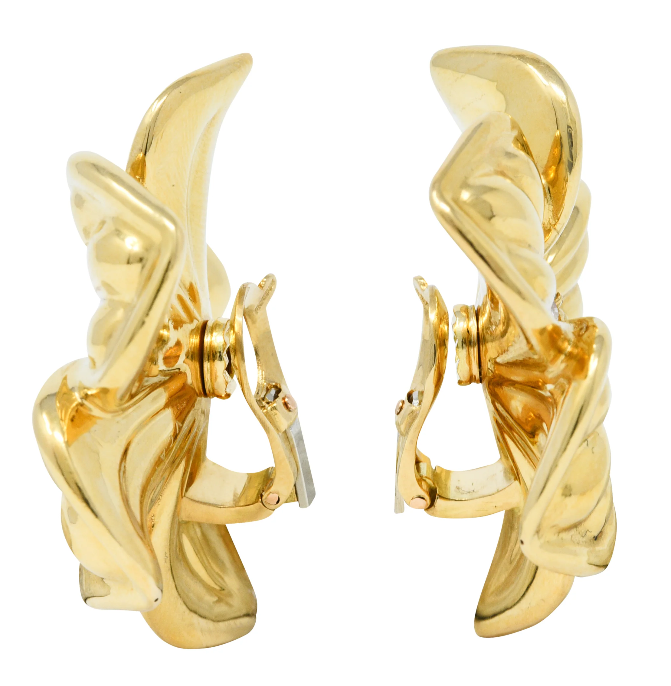Large Van Cleef & Arpels French Diamond 18 Karat Gold Magnolia Ear-Clip Earrings - Image 2