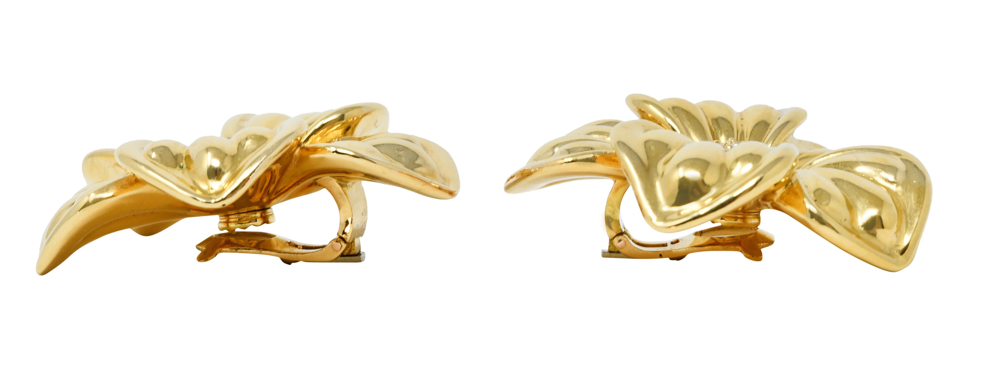 Large Van Cleef & Arpels French Diamond 18 Karat Gold Magnolia Ear-Clip Earrings - Image 7