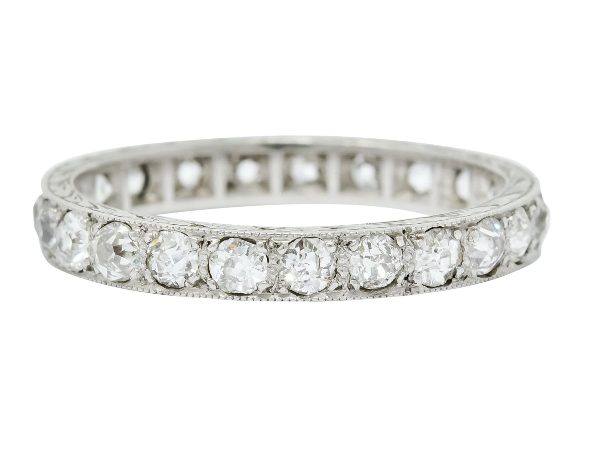 Late Edwardian 1.30 CTW Diamond Platinum Foliate Eternity Band Ring - Image 5