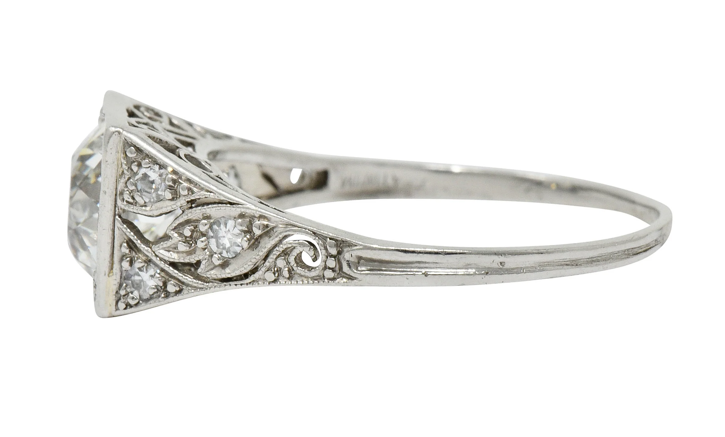 Late Edwardian 1.77 CTW Diamond Platinum Filigree Engagement Ring - Image 5