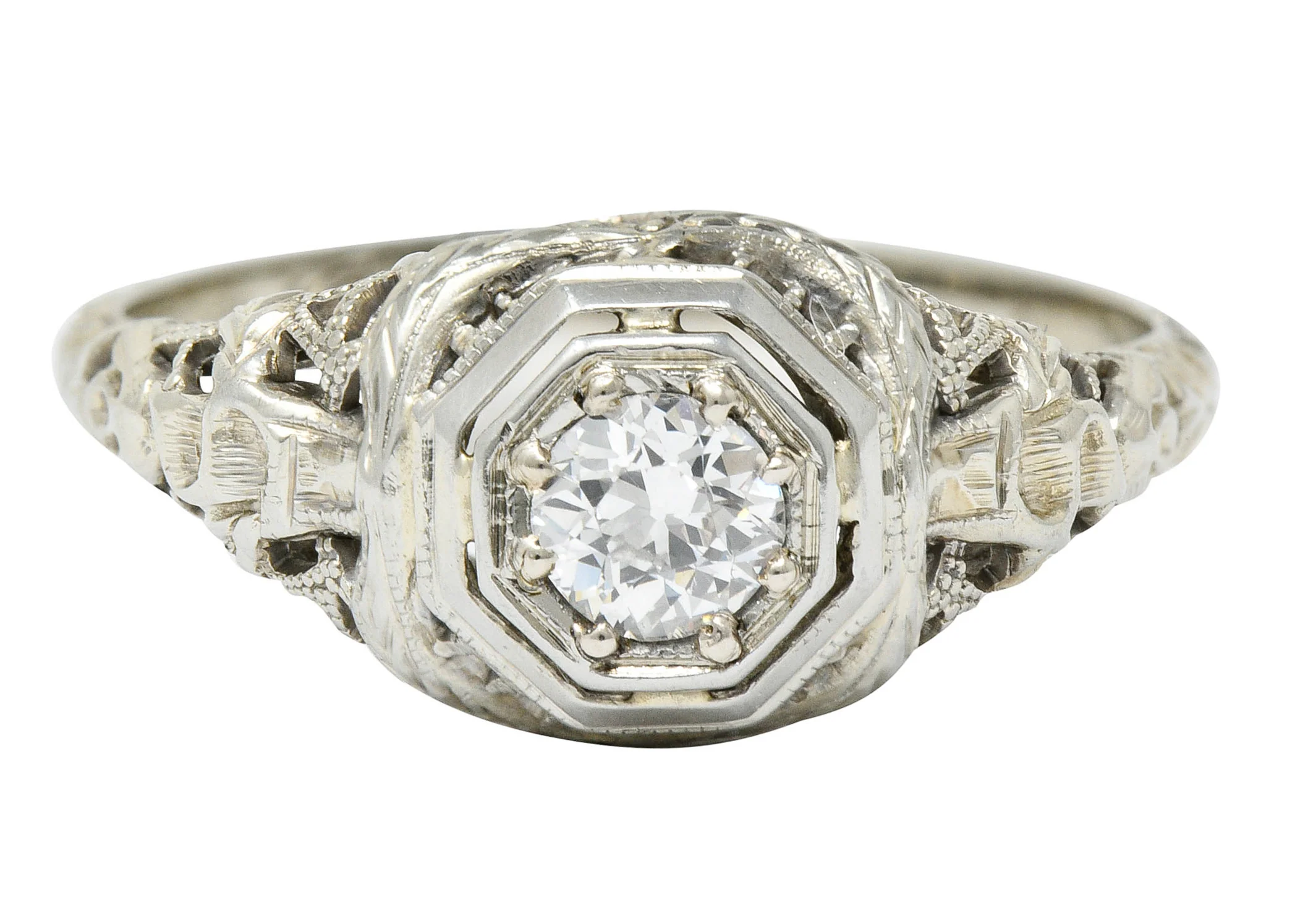 Late Edwardian Diamond 18 Karat White Gold Engagement Ring