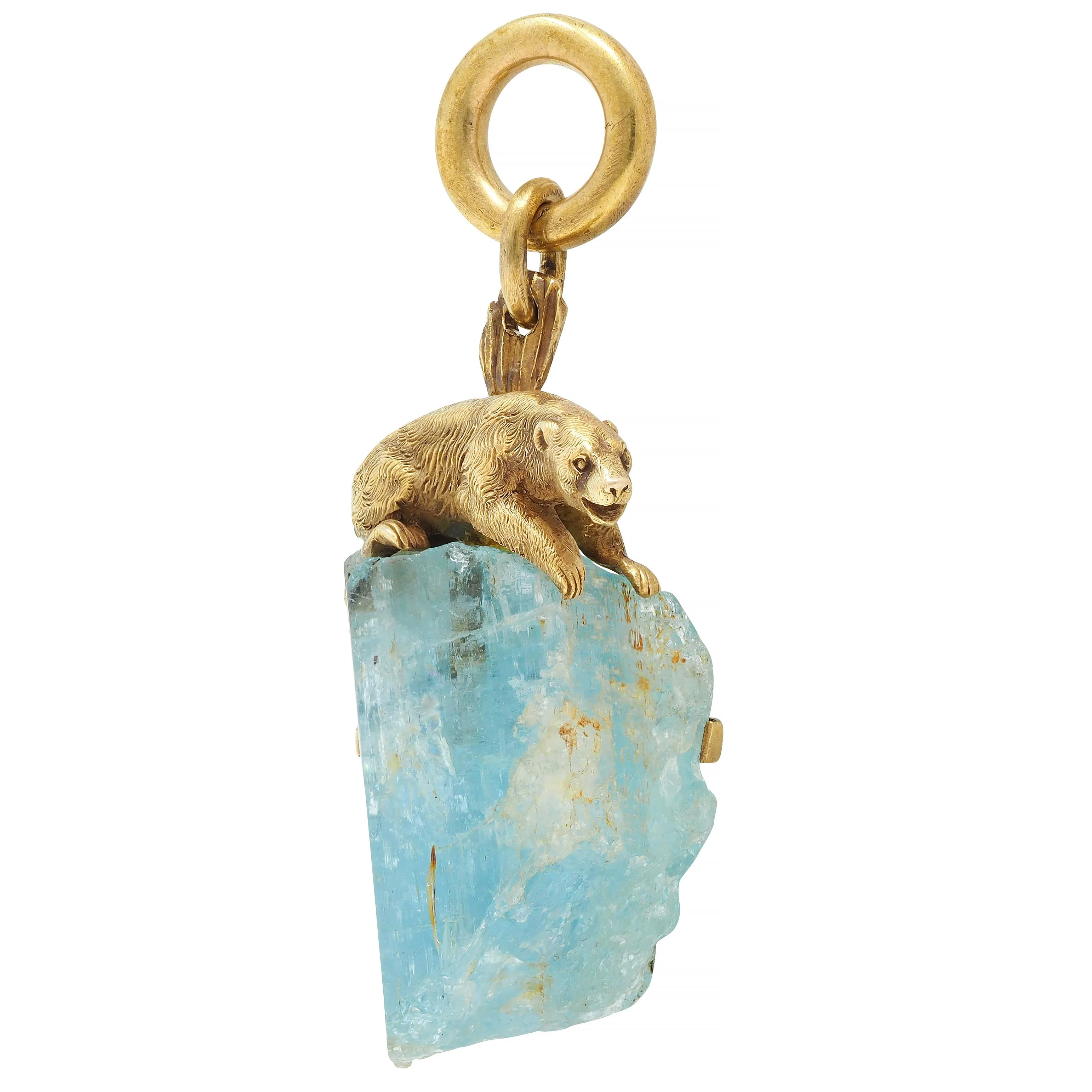 Late Victorian Aquamarine 14 Karat Yellow Gold Climbing Bear Antique Pendant - Image 2