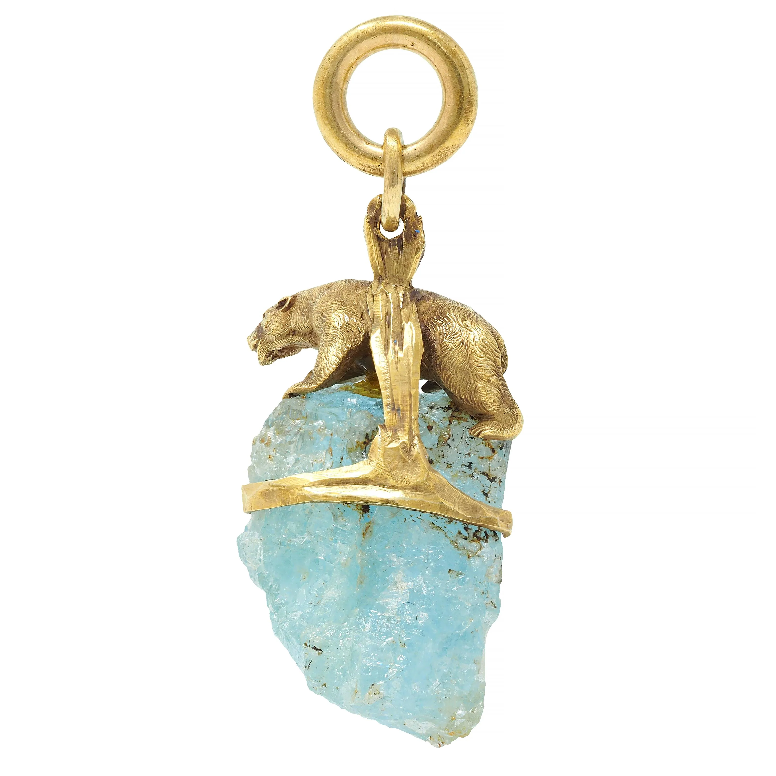 Late Victorian Aquamarine 14 Karat Yellow Gold Climbing Bear Antique Pendant - Image 3