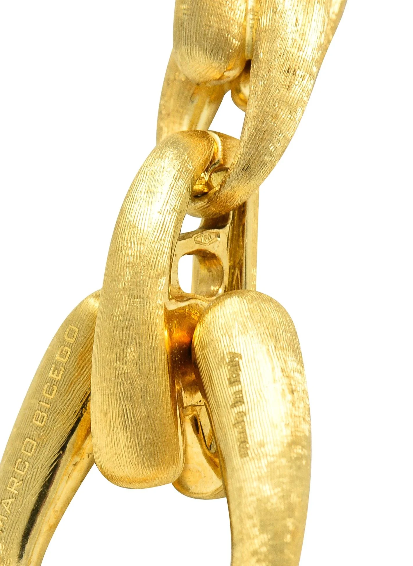 Marco Bicego Brushed 18 Karat Yellow Gold Multi-Strand U Link Lucia Necklace - Image 12