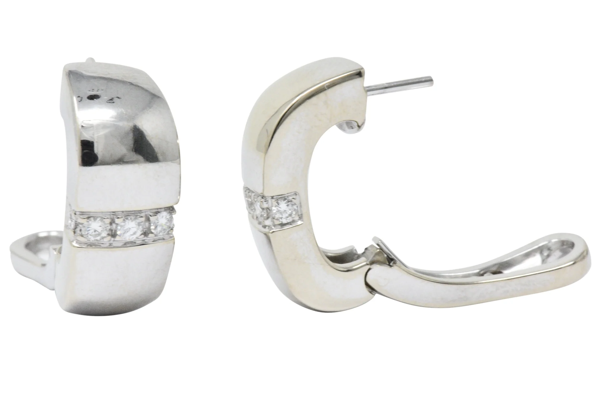 Mauboussin Paris 0.40 CTW Diamond 18 Karat White Gold Huggie Hoop Earrings - Image 4