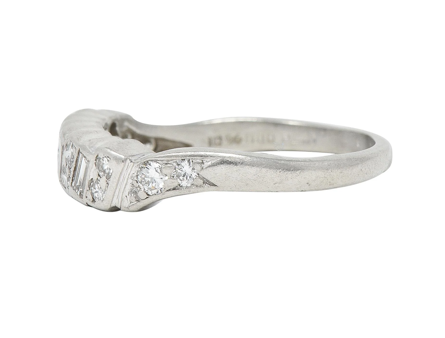 Mid-Century 0.62 CTW Diamond Platinum Ribbon Vintage Band Ring - Image 4
