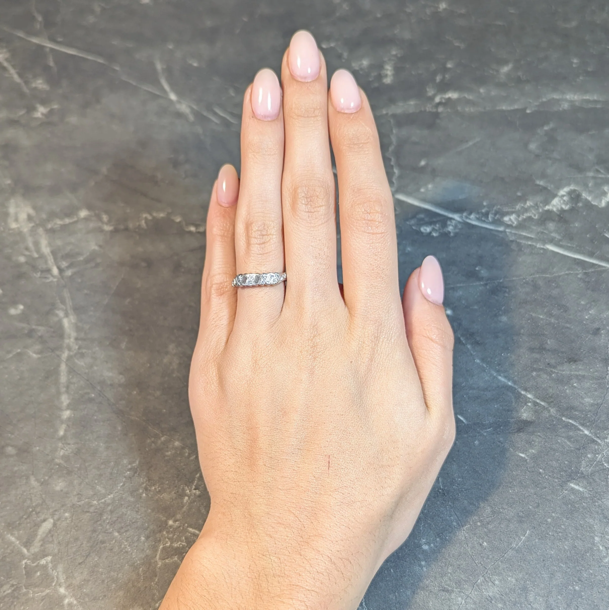 Mid-Century 0.62 CTW Diamond Platinum Ribbon Vintage Band Ring - Image 9