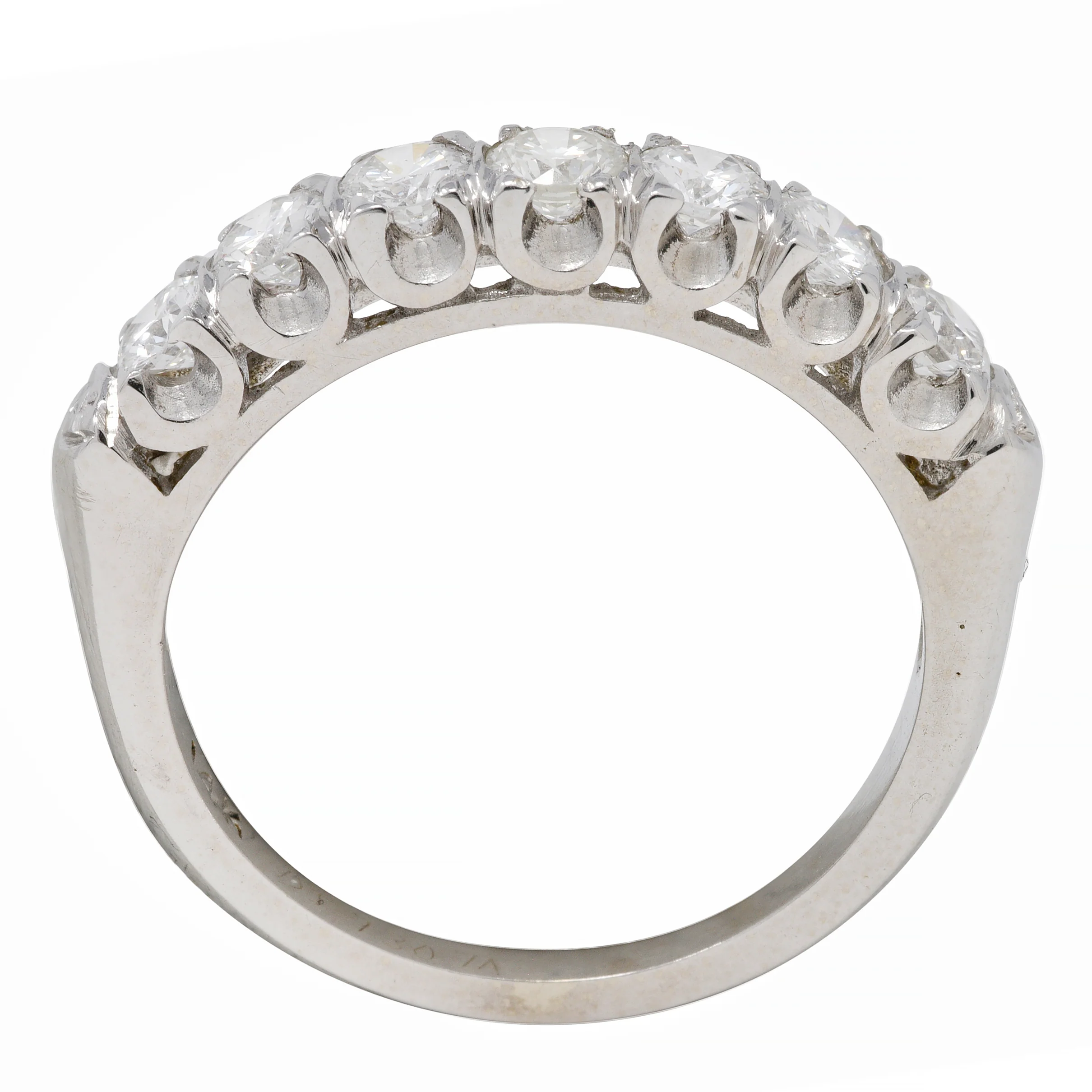 Mid-Century 0.70 CTW Diamond 14 Karat White Gold Fishtail Vintage Band Ring - Image 10