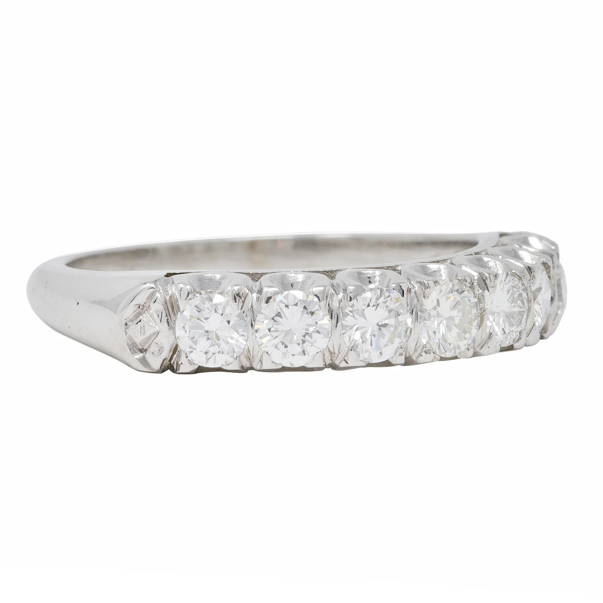 Mid-Century 0.70 CTW Diamond 14 Karat White Gold Fishtail Vintage Band Ring - Image 3