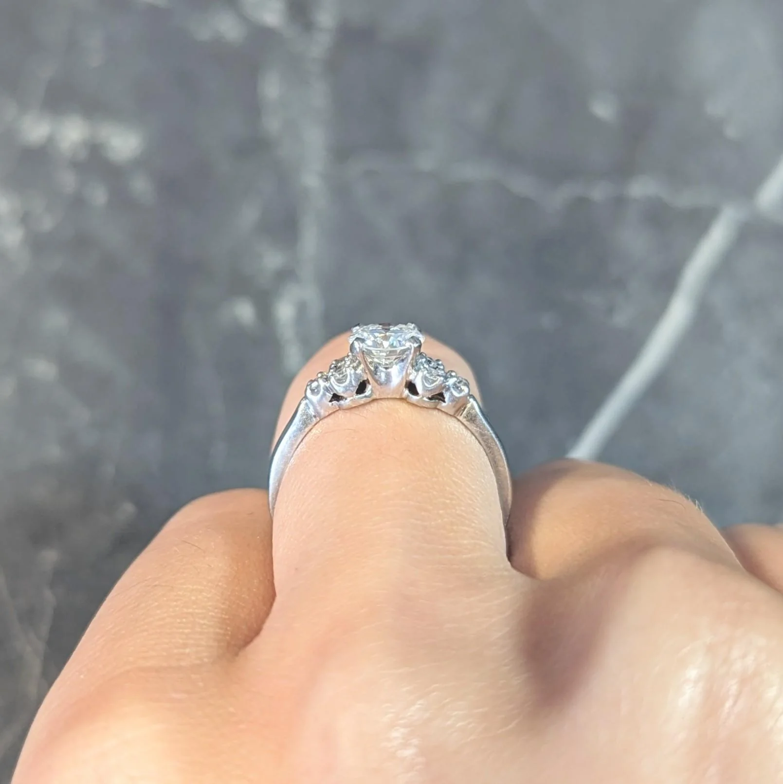 Mid-Century 0.95 CTW Diamond 18 Karat White Gold Fishtail Vintage Engagement Ring - Image 14