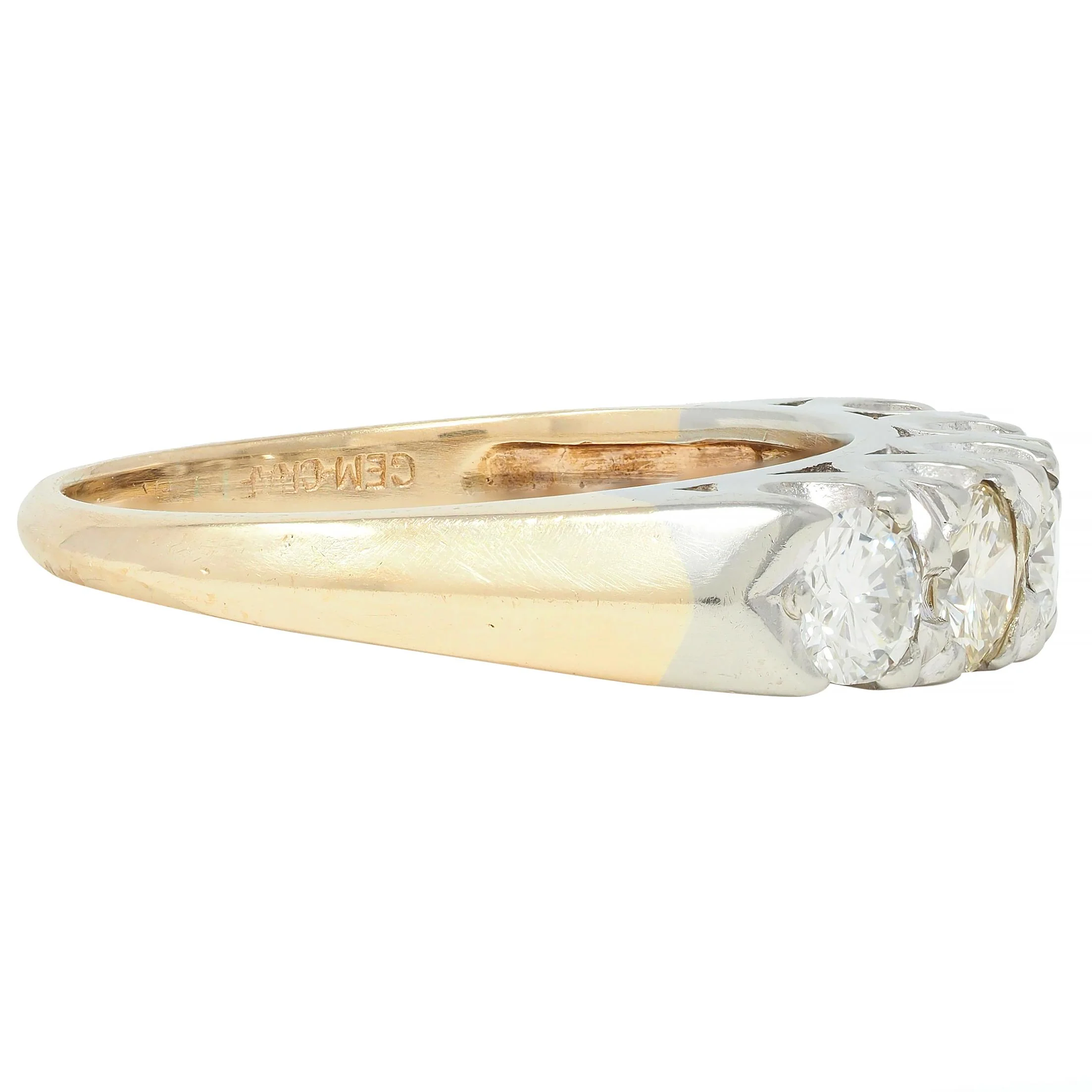 Mid-Century 1.00 CTW Diamond 14 Karat Two-Tone Gold Vintage Fishtail Band Ring - Image 3