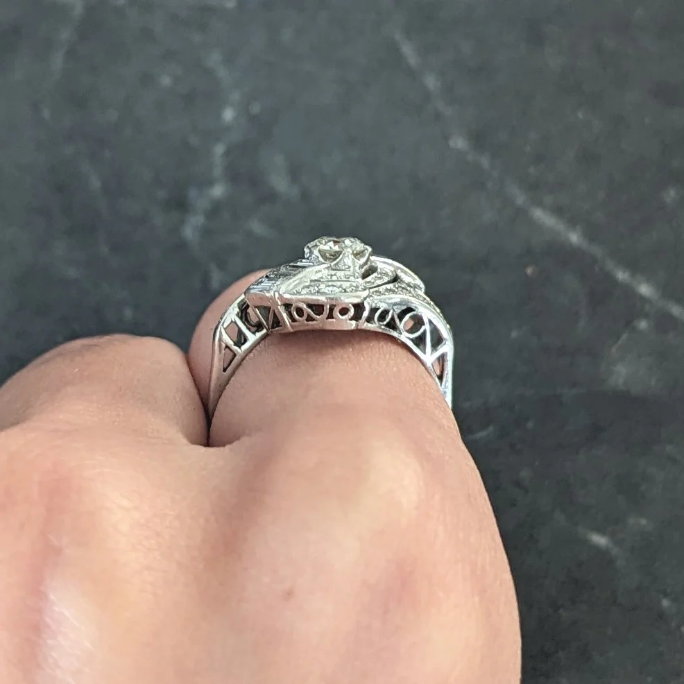 Mid-Century 1.33 CTW Old European Cut Diamond Platinum Swirl Bypass Ring - Image 10