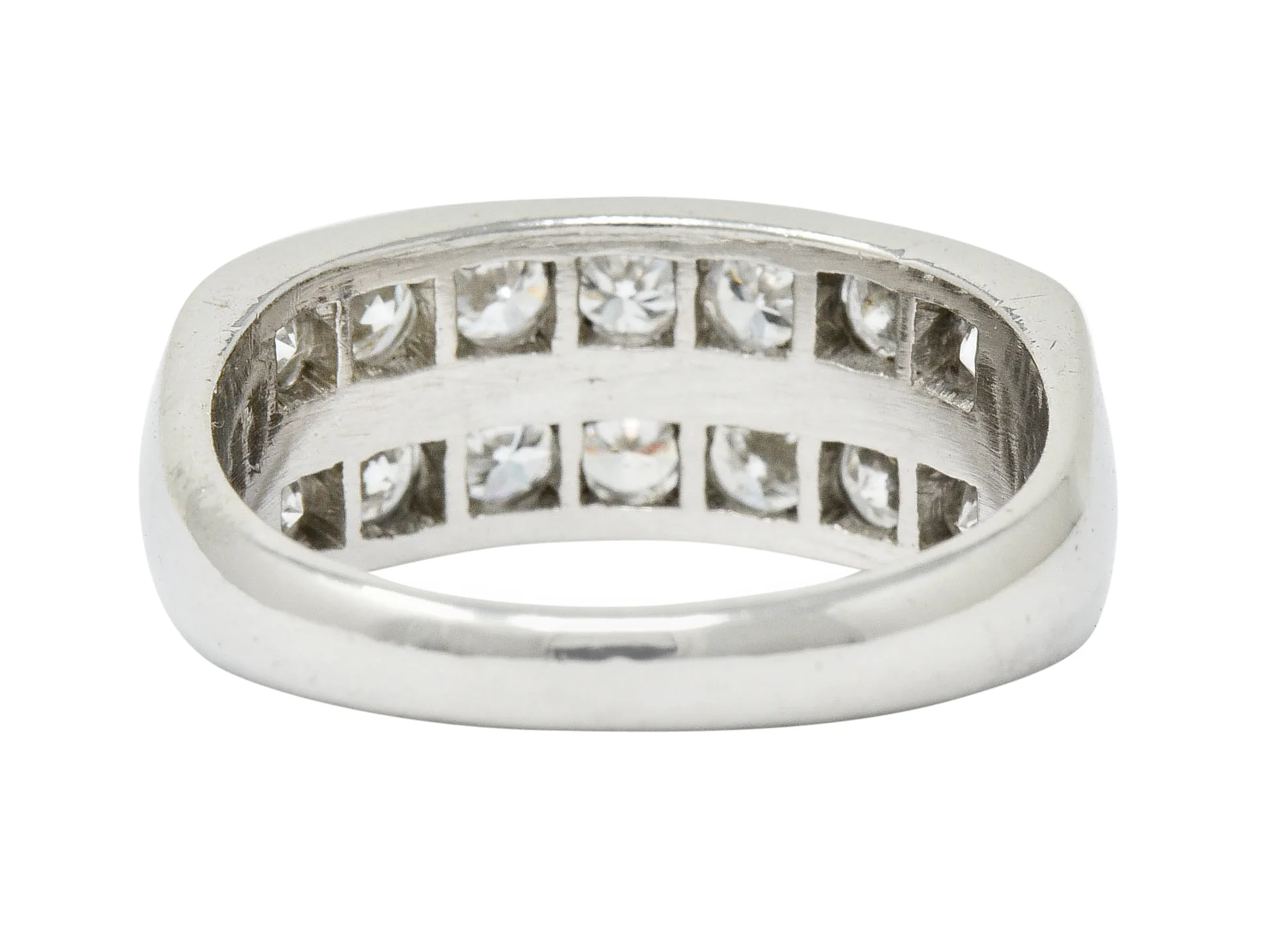 Mid-Century 1.50 CTW Diamond Platinum Band Ring Circa 1950 - Image 4