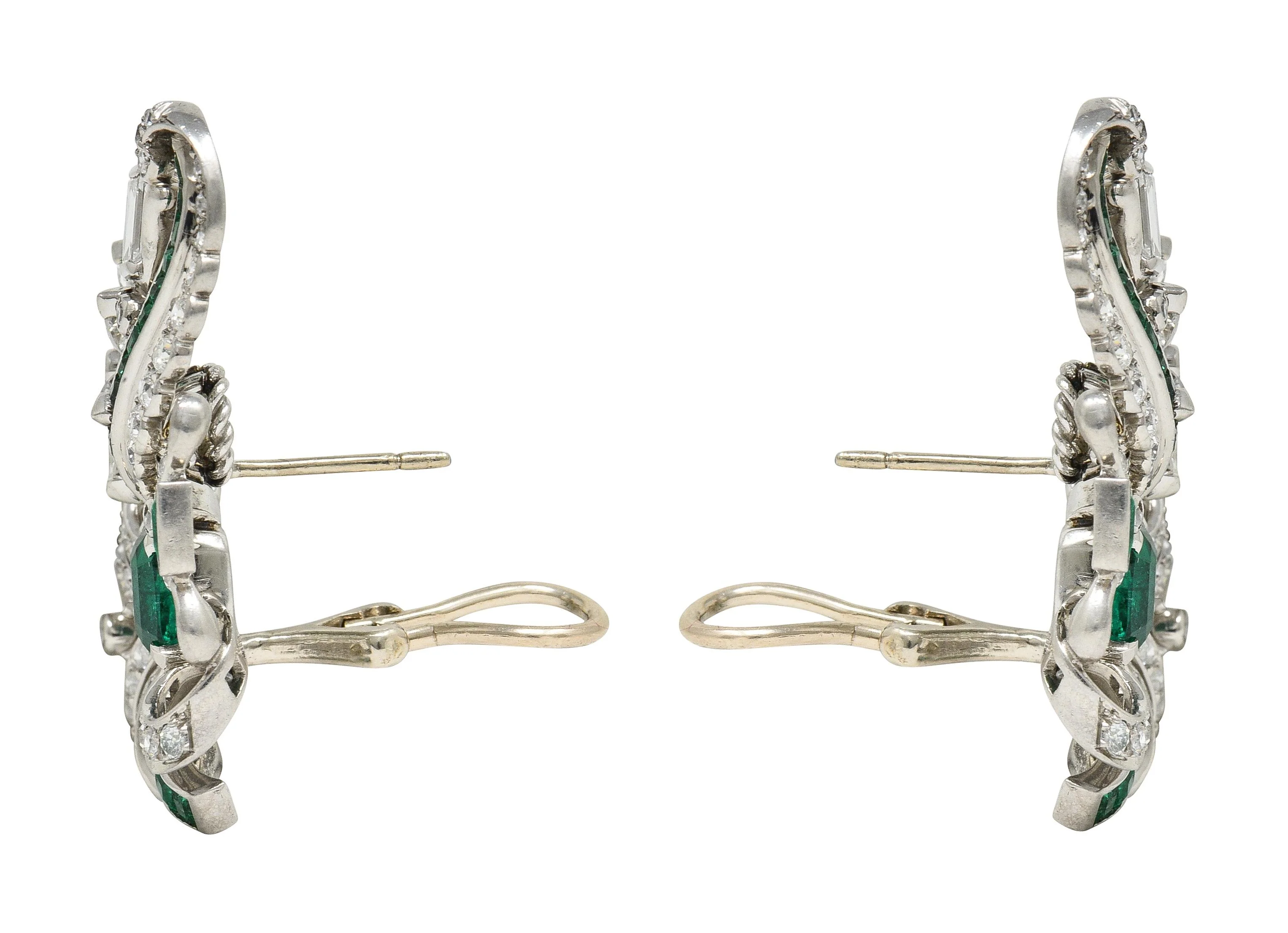 Mid-Century 4.54 Carat Emerald Diamond 14 Karat White Gold Vintage Earrings - Image 5