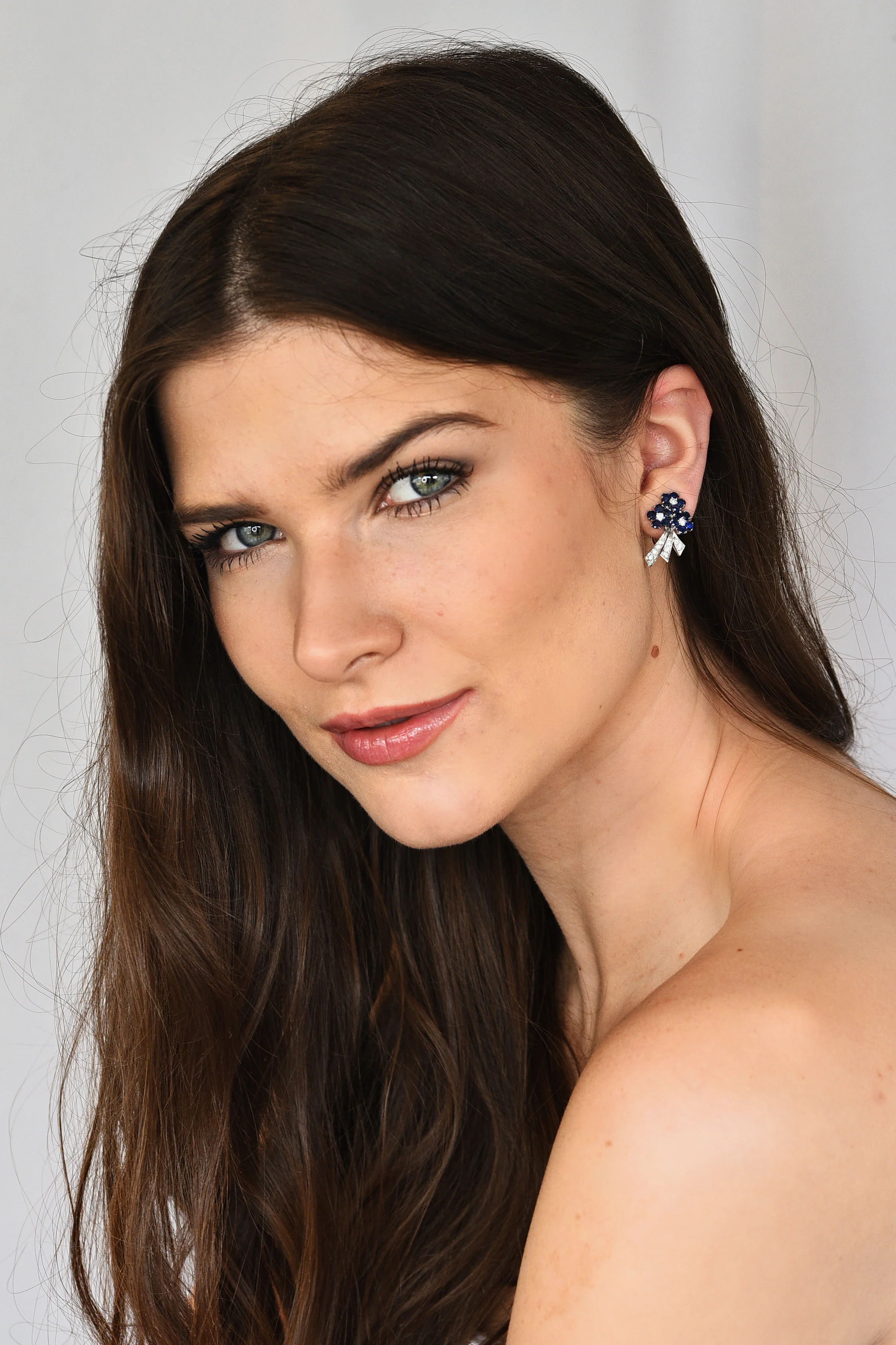 Mid-Century 4.55 CTW Sapphire Diamond Platinum Bouquet Earrings Circa 1950 - Image 7