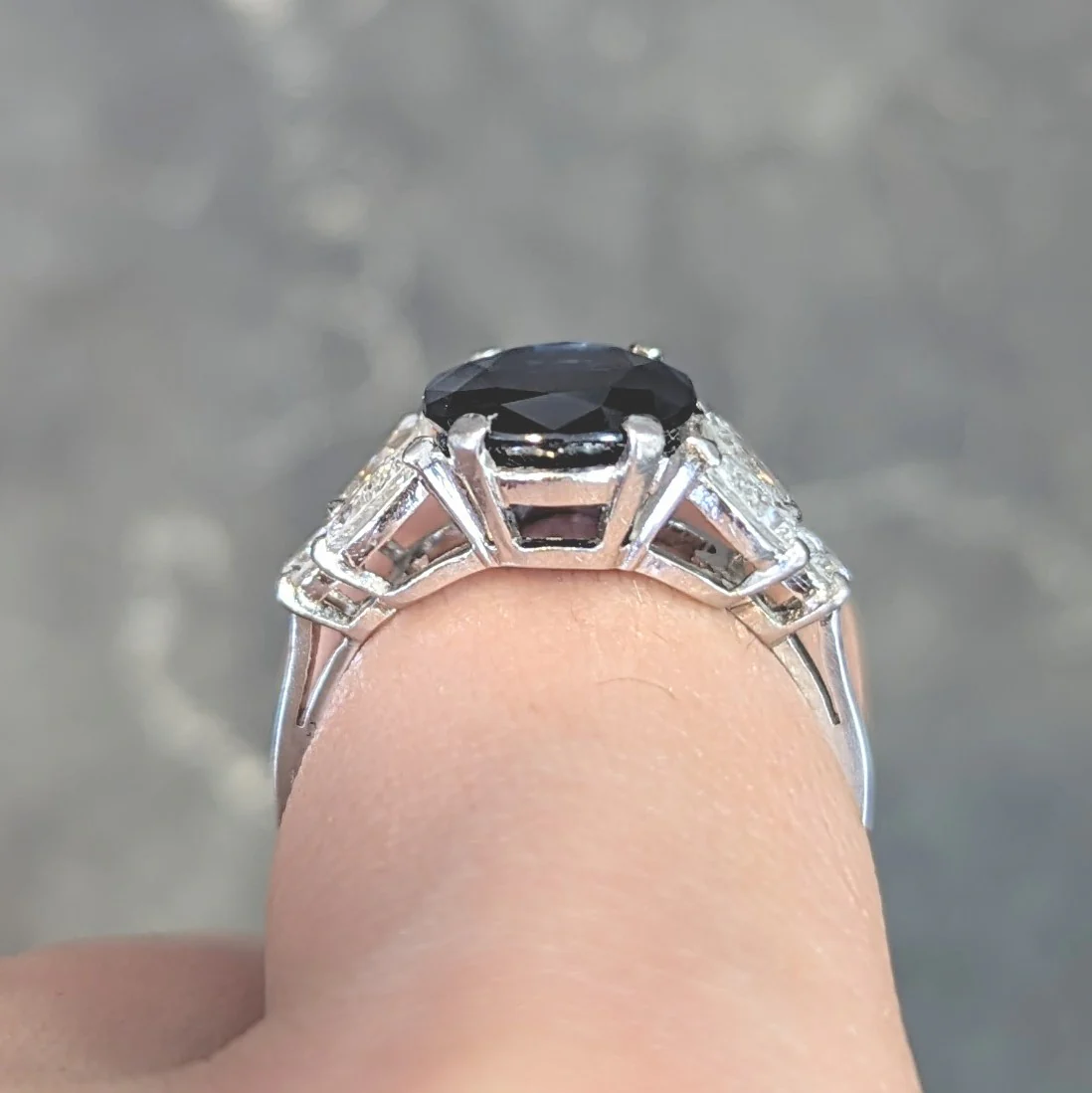 Mid-Century 5.60 CTW Sapphire Diamond Platinum Vintage Cluster Ring - Image 12