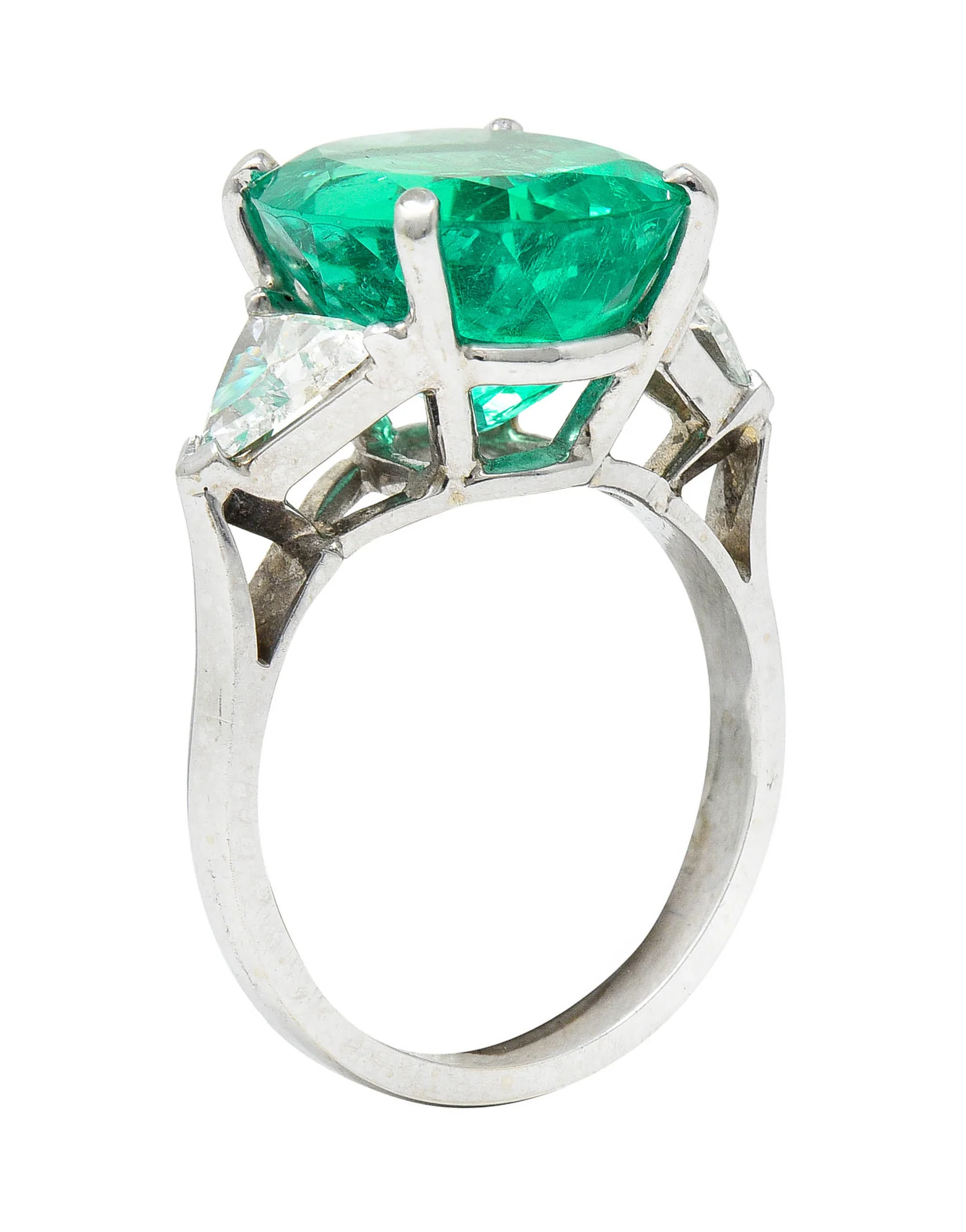 Mid-Century 6.70 CTW Colombian Emerald Diamond 14 Karat White Gold Cocktail Vintage Ring GIA - Image 10