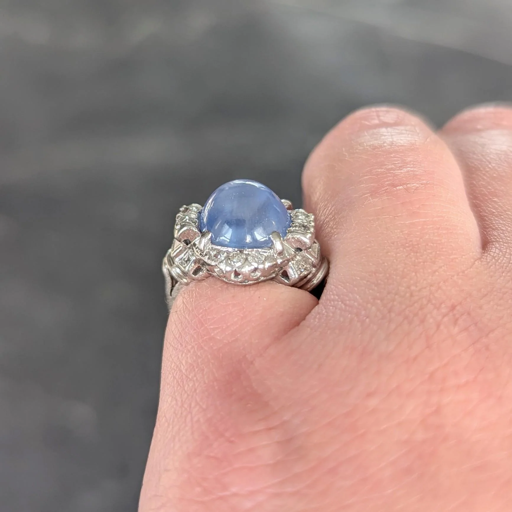 Mid-Century 8.20 CTW Star Sapphire Cabochon Diamond Platinum Vintage Dinner Ring - Image 14