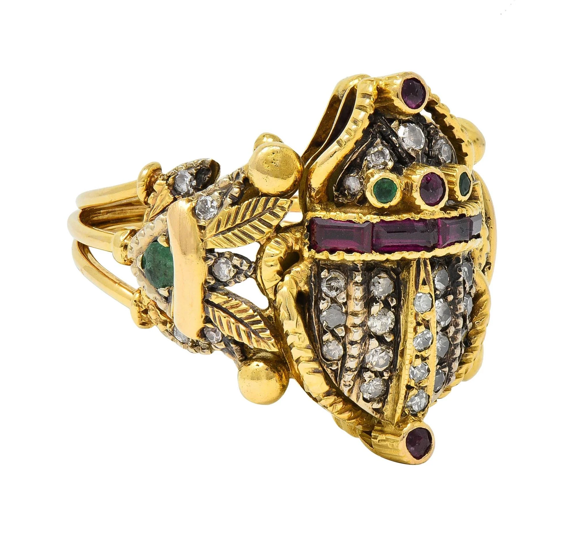 Mid-Century Egyptian Revival 1.32 CTW Diamond Emerald Ruby 18 Karat Gold  Scarab Ring - Image 2