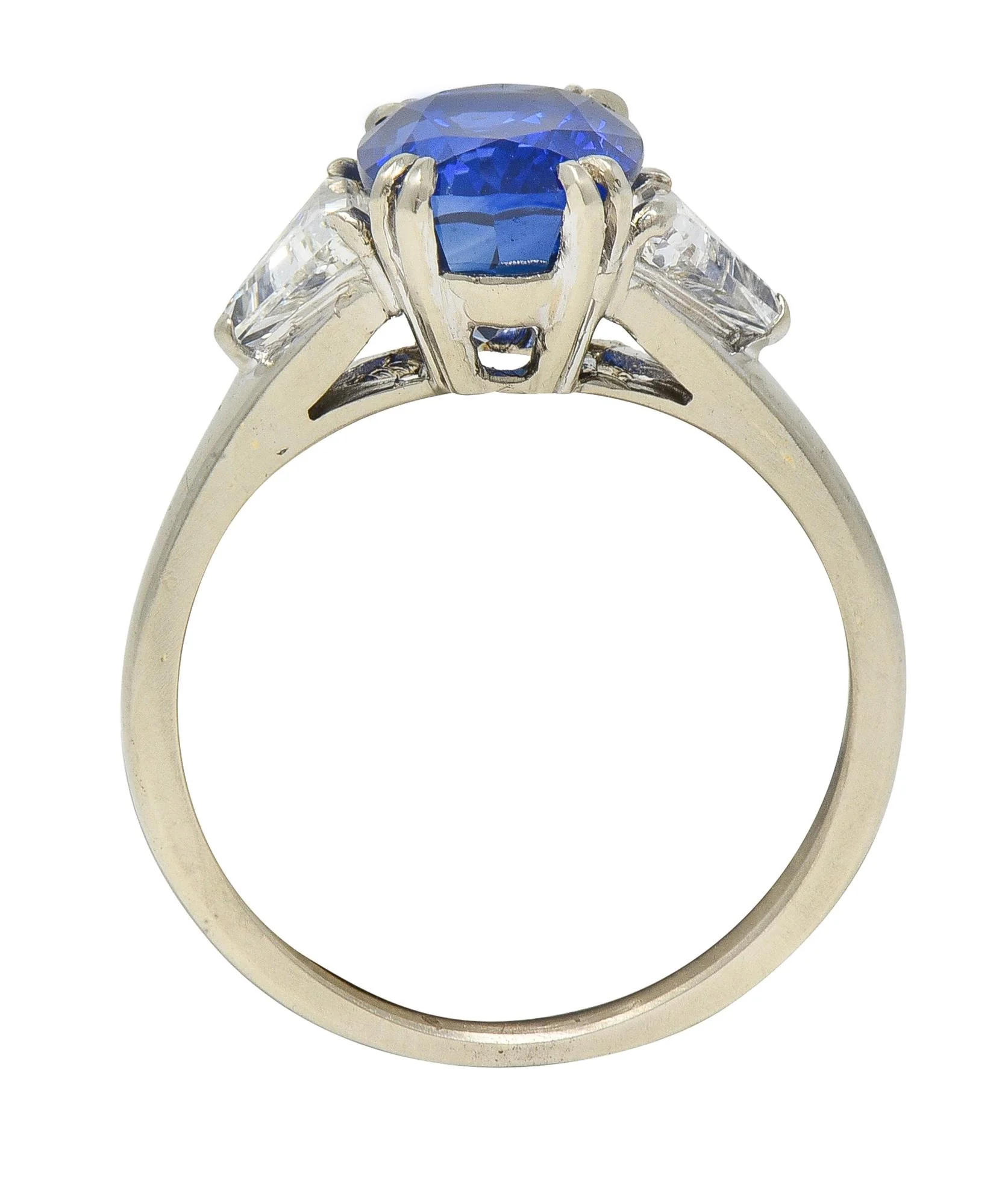 Mid-Century French 3.33 CTW Sapphire Diamond 18 Karat White Gold Vintage Three Stone Ring - Image 10