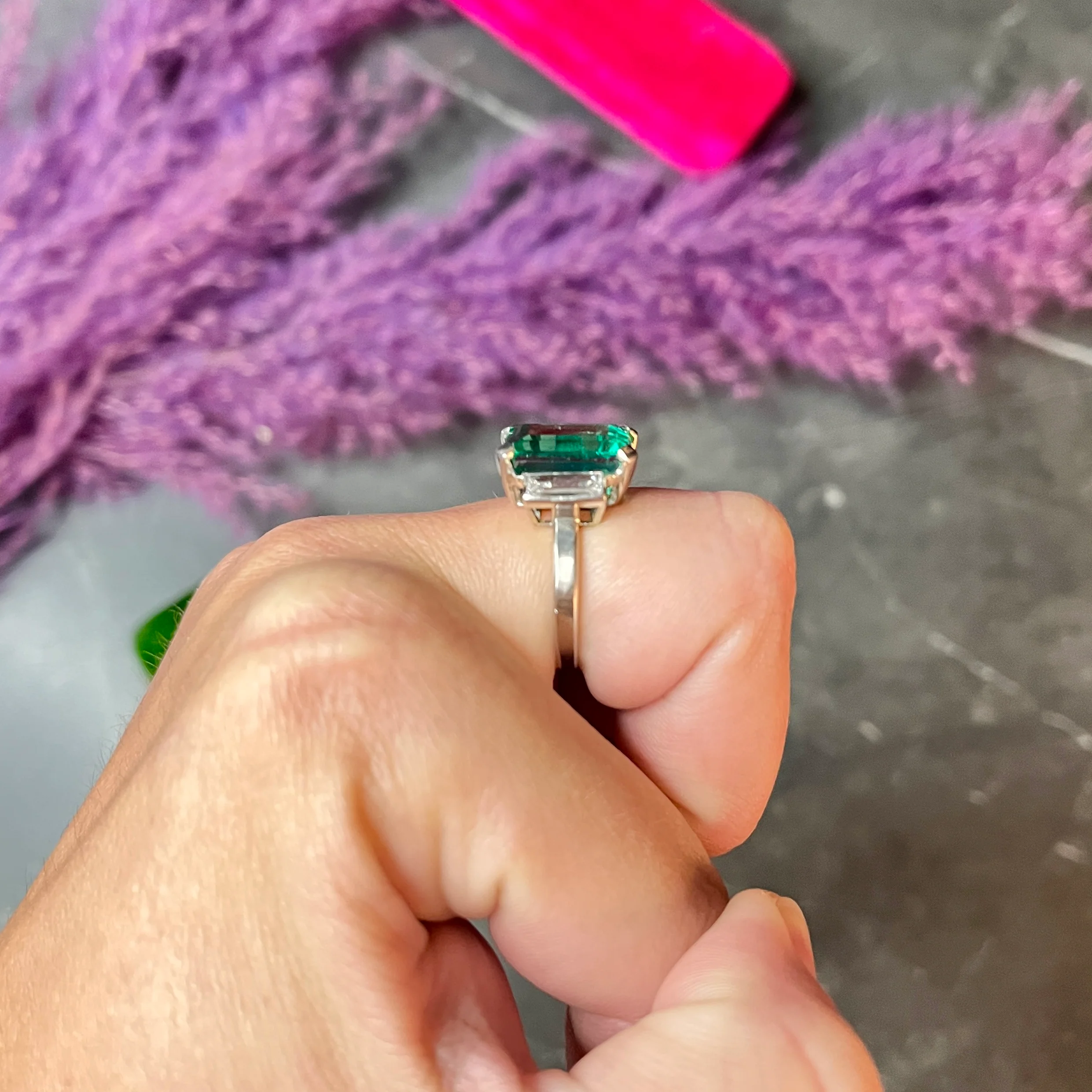 Mid-Century Modernist 6.88 CTW Columbian Emerald Baguette Cut Diamond Platinum Vintage Gemstone Ring GIA - Image 12
