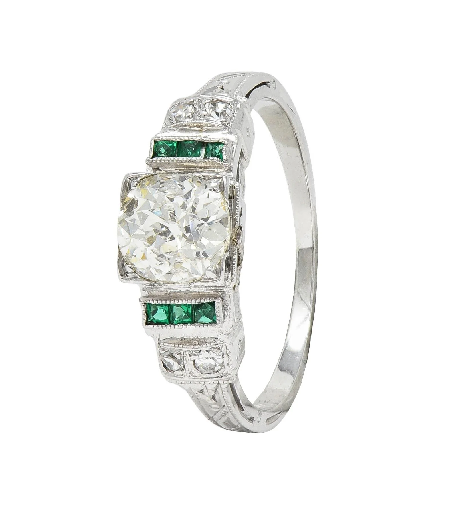 Mid-Century Old European Diamond Emerald 18 Karat White Gold Vintage Stepped Engagement Ring - Image 9