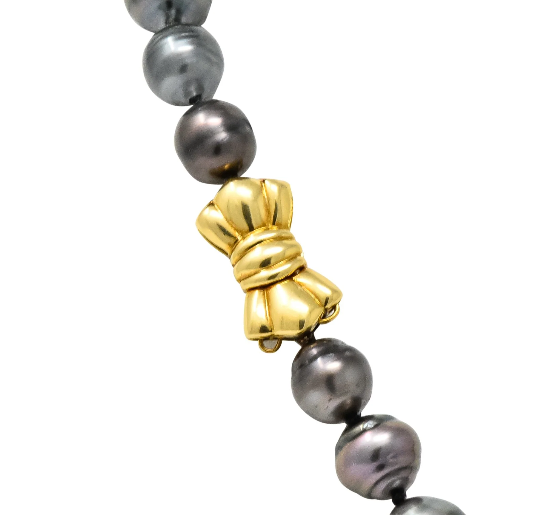 Mikimoto Contemporary Black Tahitian South Sea Pearl 18 Karat Gold Necklace - Image 5