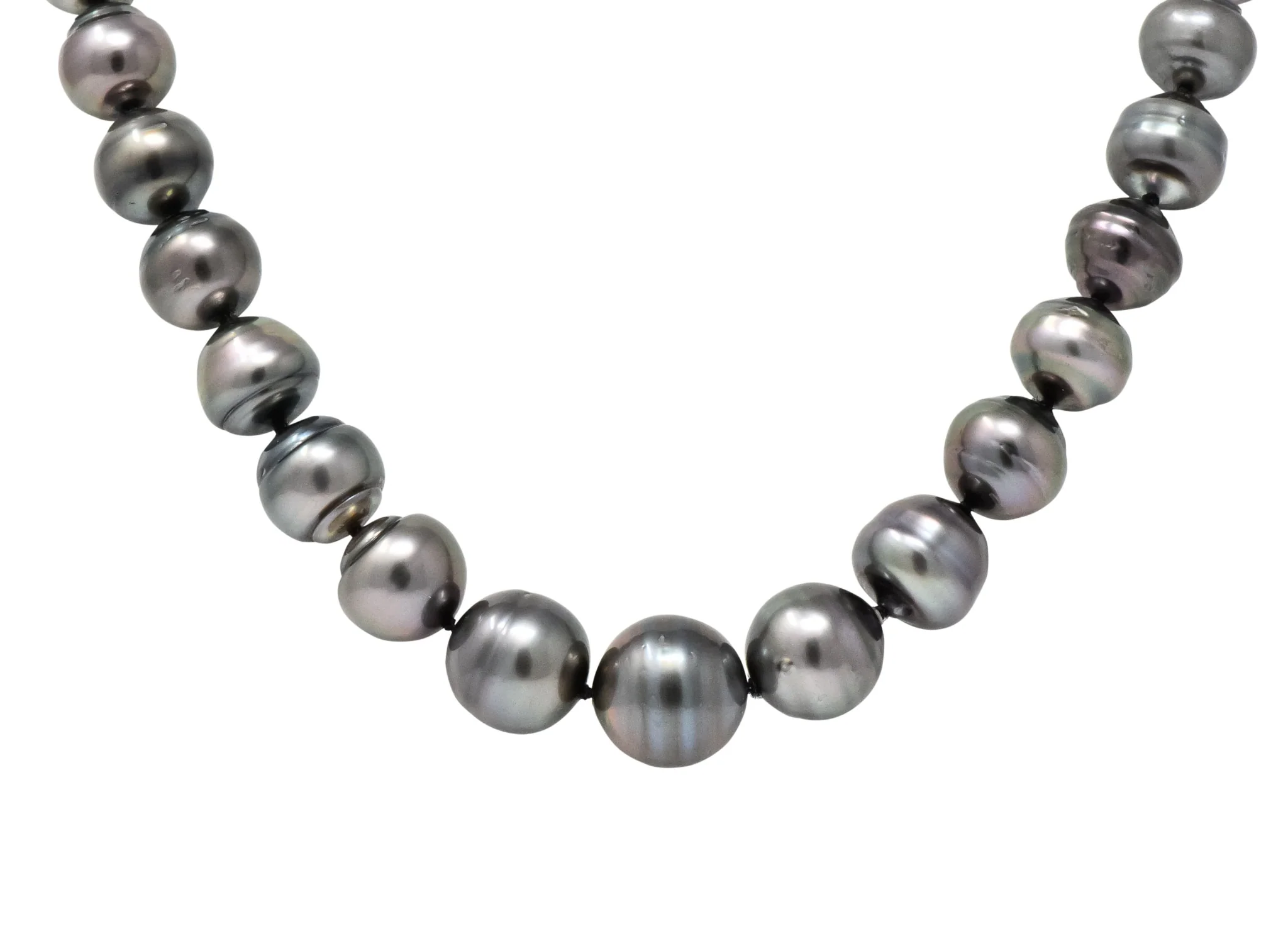 Mikimoto Contemporary Black Tahitian South Sea Pearl 18 Karat Gold Necklace - Image 6