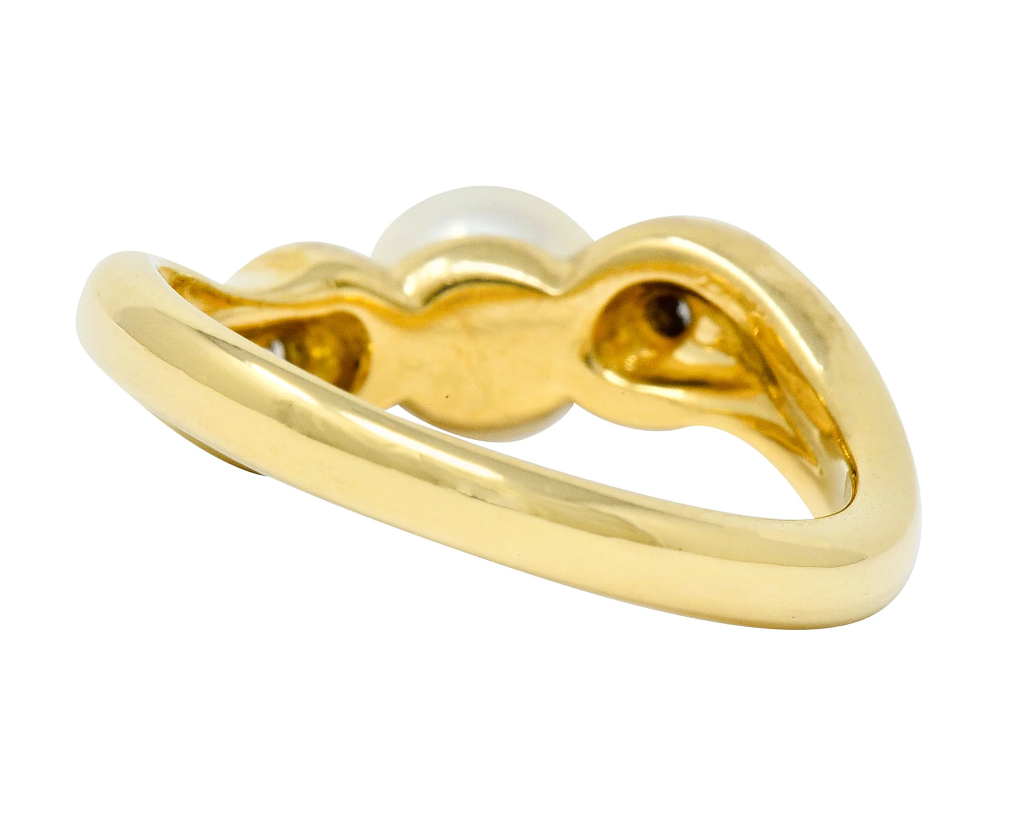 Mikimoto Diamond Cultured Pearl 18 Karat Gold Three Stone Ring - Image 4