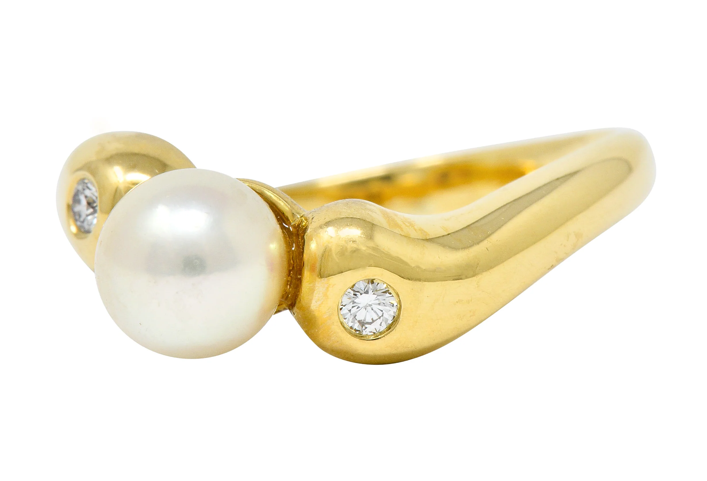 Mikimoto Diamond Cultured Pearl 18 Karat Gold Three Stone Ring - Image 6