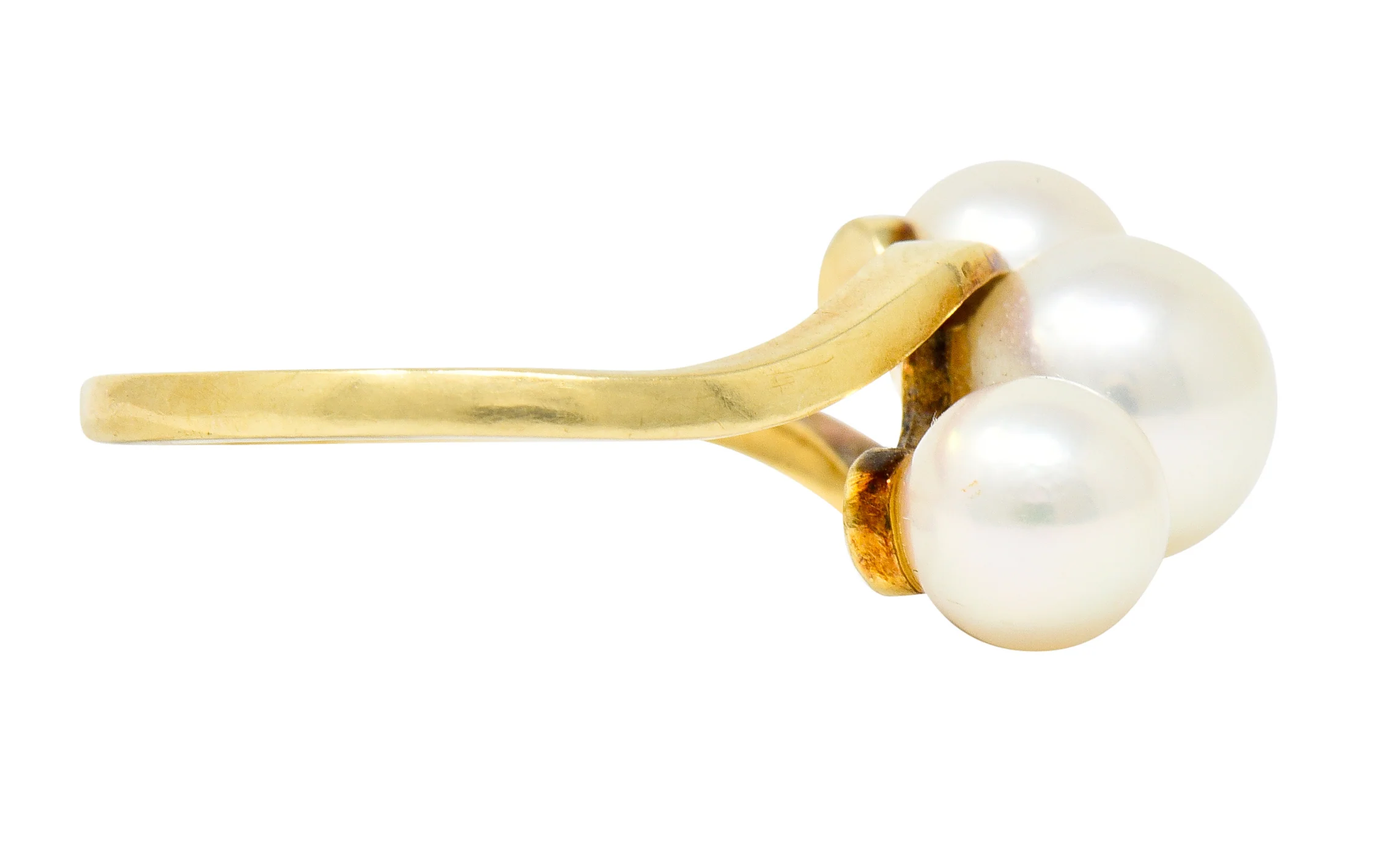 Mikimoto Vintage Cultured Pearl 14 Karat Gold Three Stone Ring - Image 3