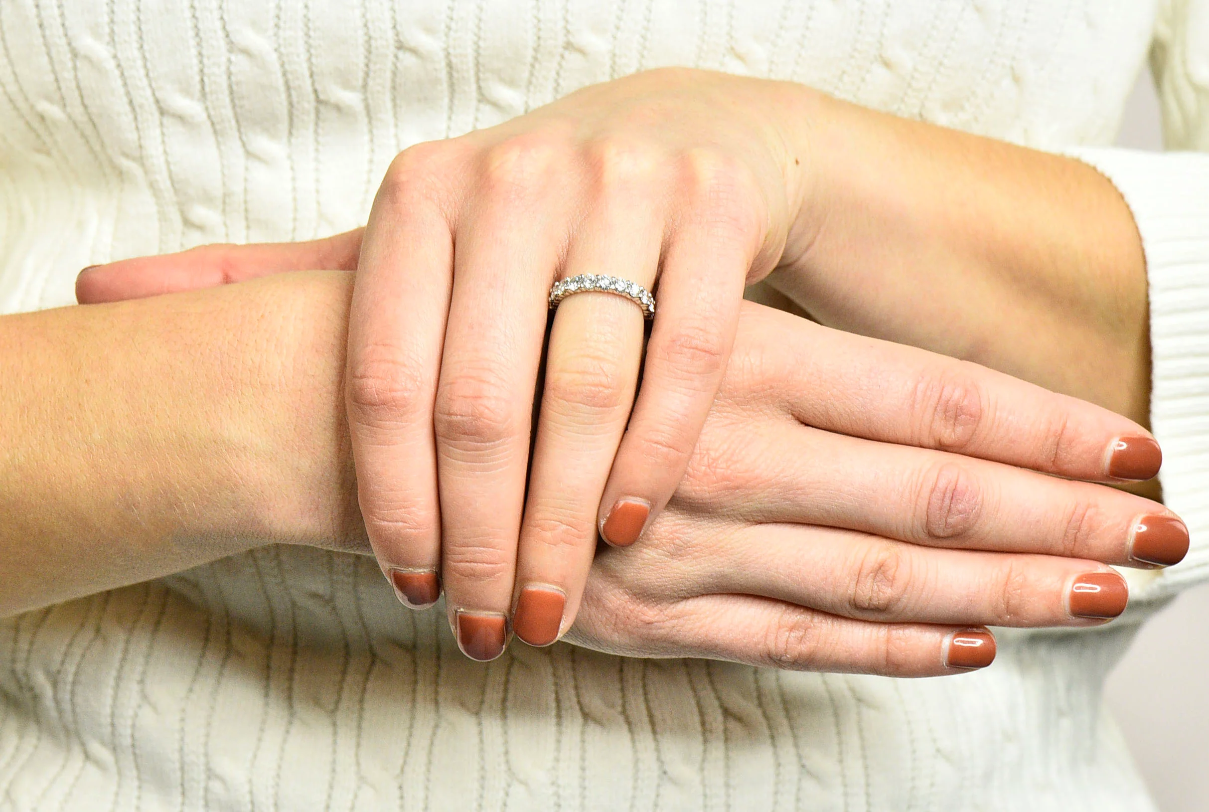Modern 2.00 CTW Diamond Platinum Eternity Band Ring - Image 10