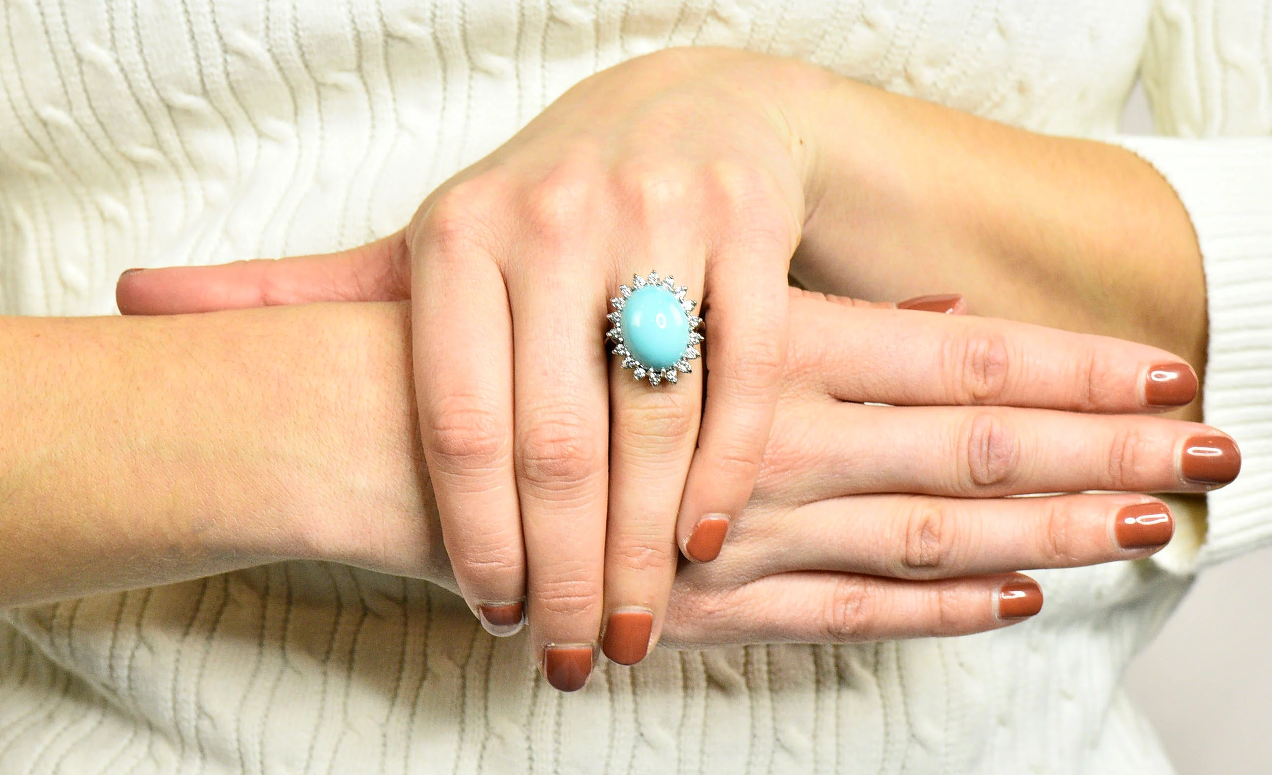 Modern Turquoise Diamond 14 Karat White Gold Cluster Ring - Image 11