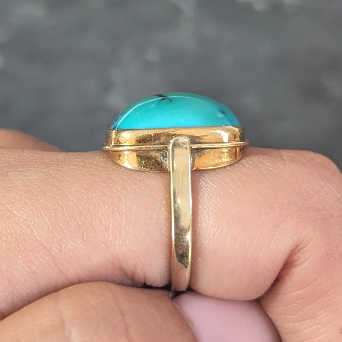 Modernist Turquoise Cabochon 14 Karat Yellow Gold Vintage Signet Ring - Image 15
