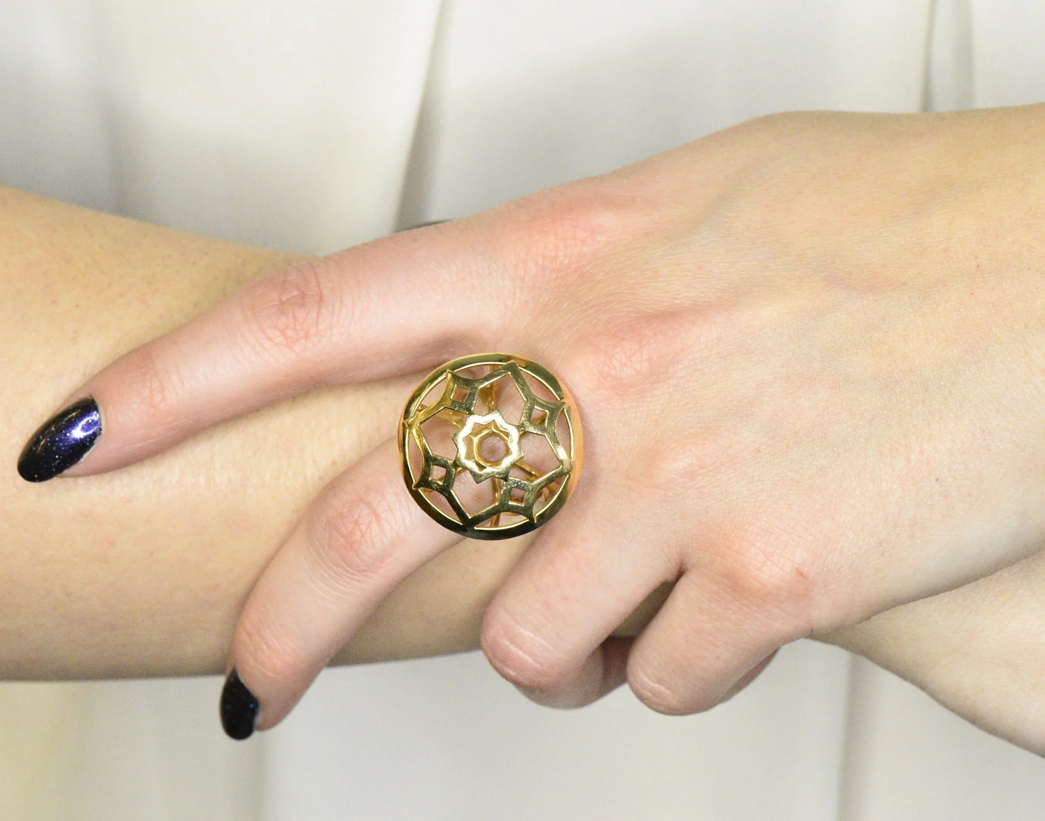 Paloma Picasso Tiffany & Co. 18 Karat Gold Zellige Statement Ring - Image 7
