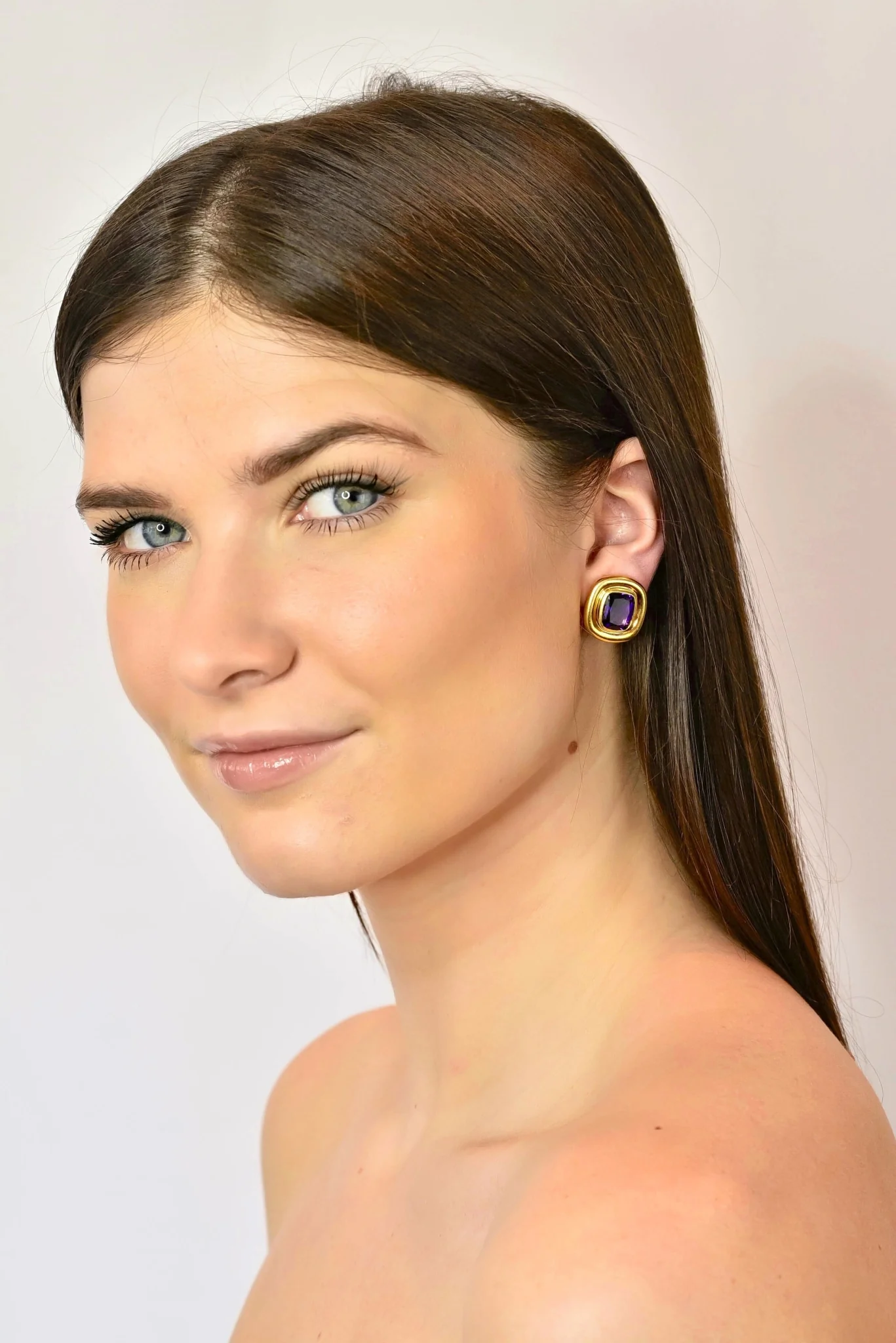 Paloma Picasso Tiffany & Co. Amethyst 18 Karat Gold Earrings Circa 1980 - Image 10