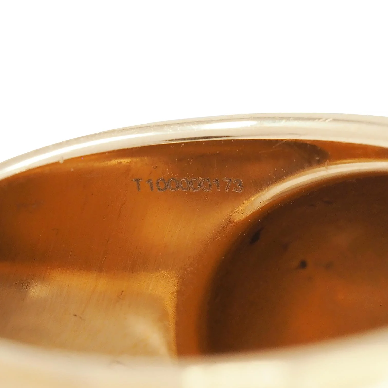 Pomellato 2005 18 Karat Yellow Gold Hammered Duna Cocktail Ring - Image 10