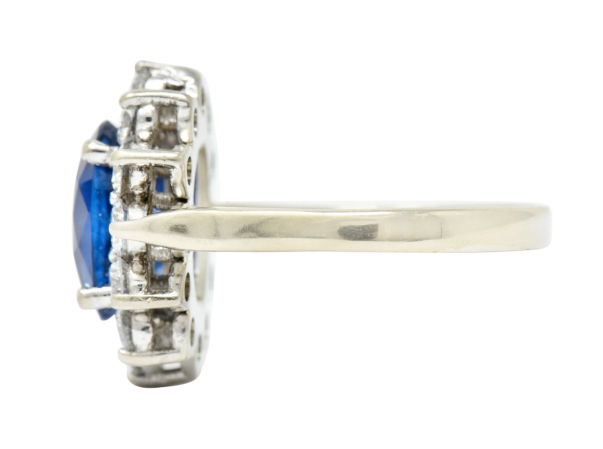Regal 5.16 CTW Sapphire Diamond 14 Karat White Gold Cluster Ring - Image 5