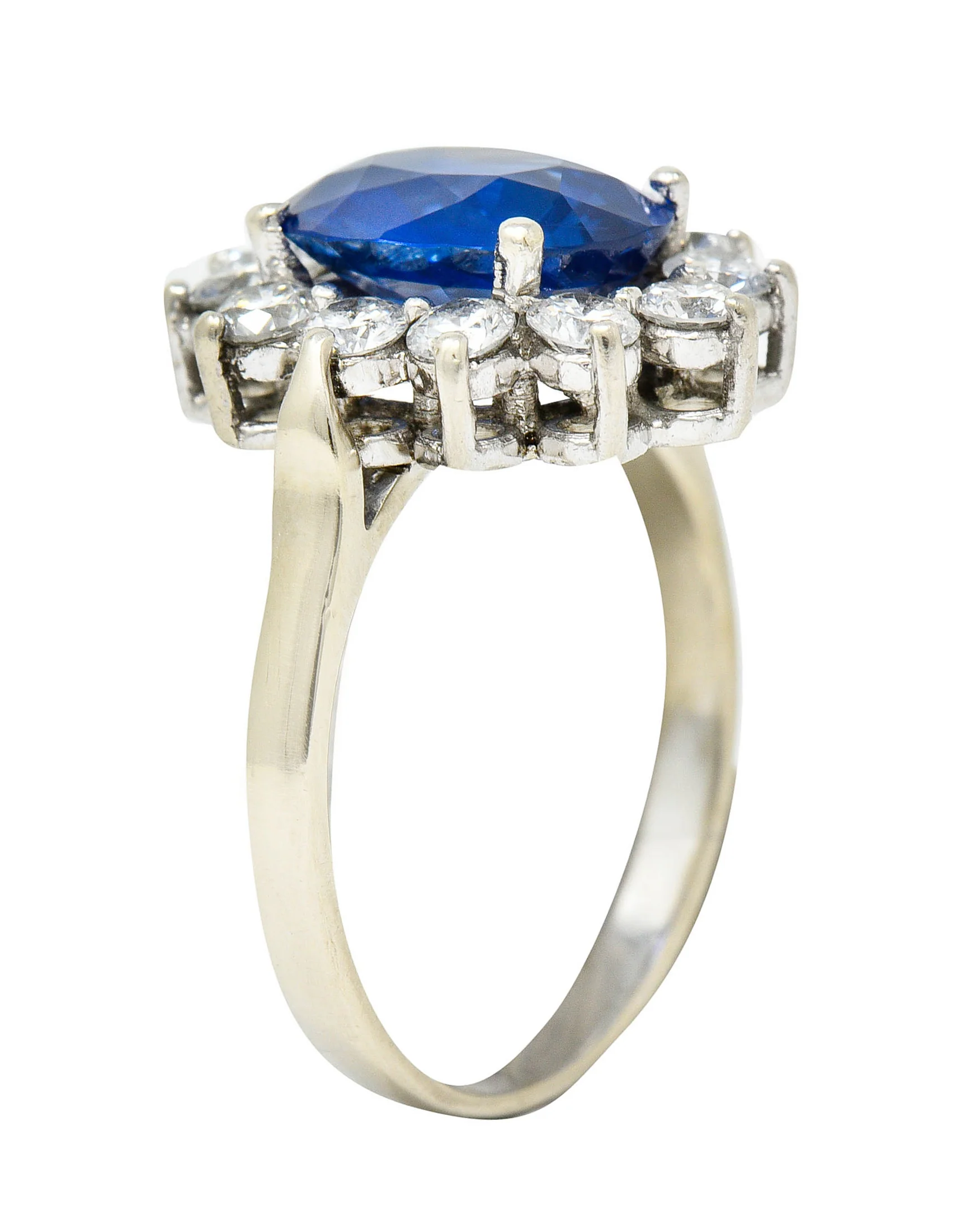 Regal 5.16 CTW Sapphire Diamond 14 Karat White Gold Cluster Ring - Image 9