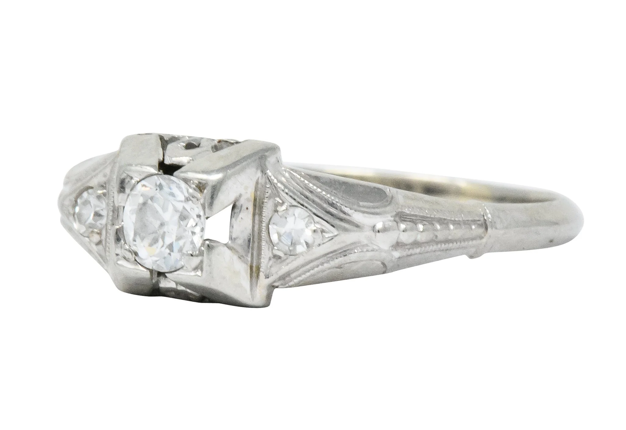 Retro 0.25 CTW Diamond 18 Karat White Gold Engagement Ring - Image 2