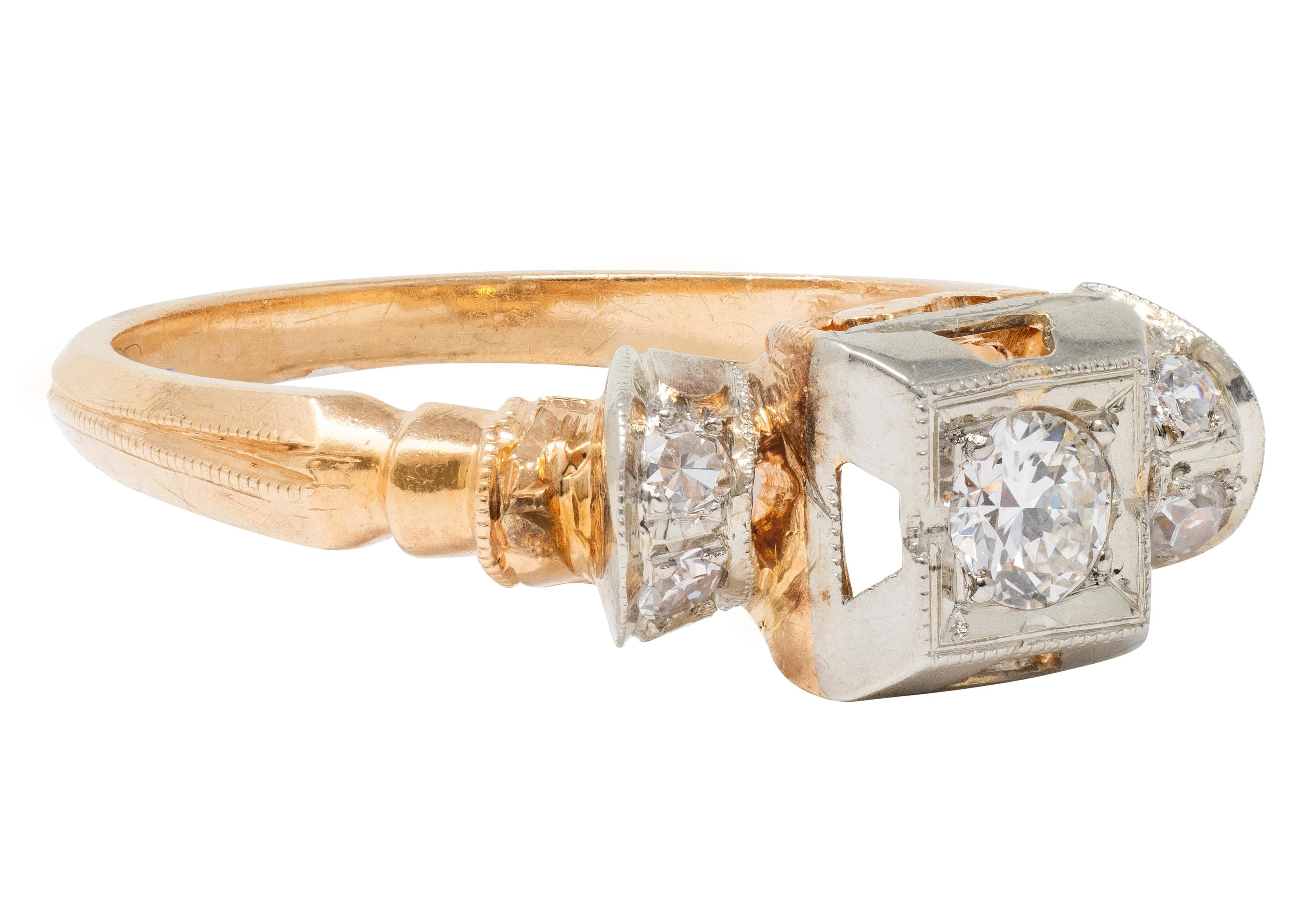 Retro 0.28 CTW Diamond 18 Karat Two-Tone Gold Fanning Vintage Engagement Ring - Image 3